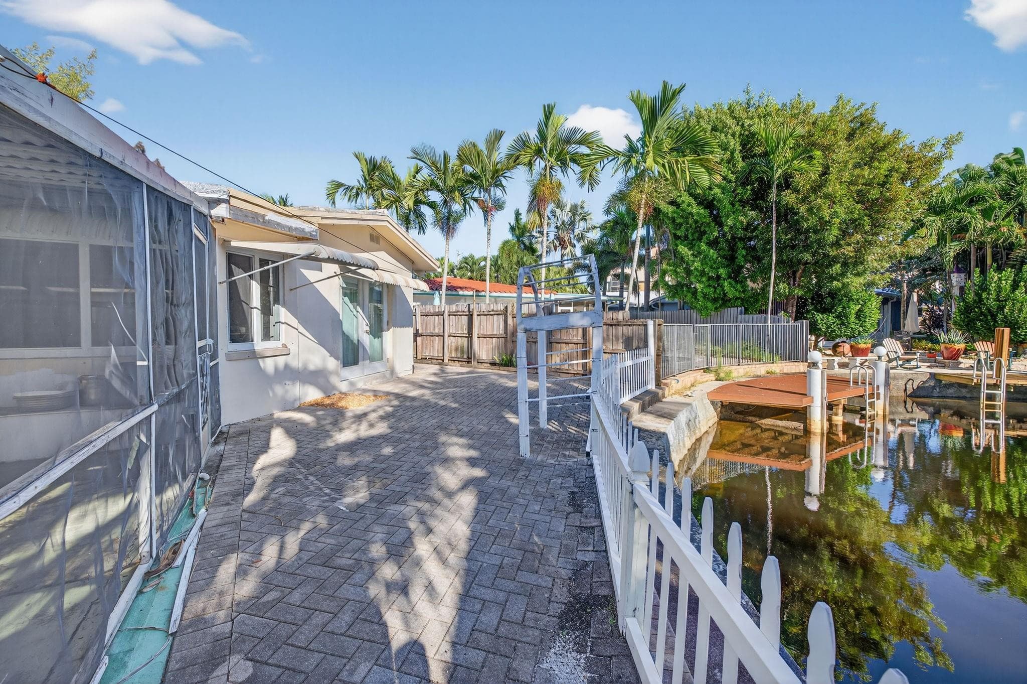 1570 NE 30th Place, Oakland Park, FL 33334 — photo 56 of 76