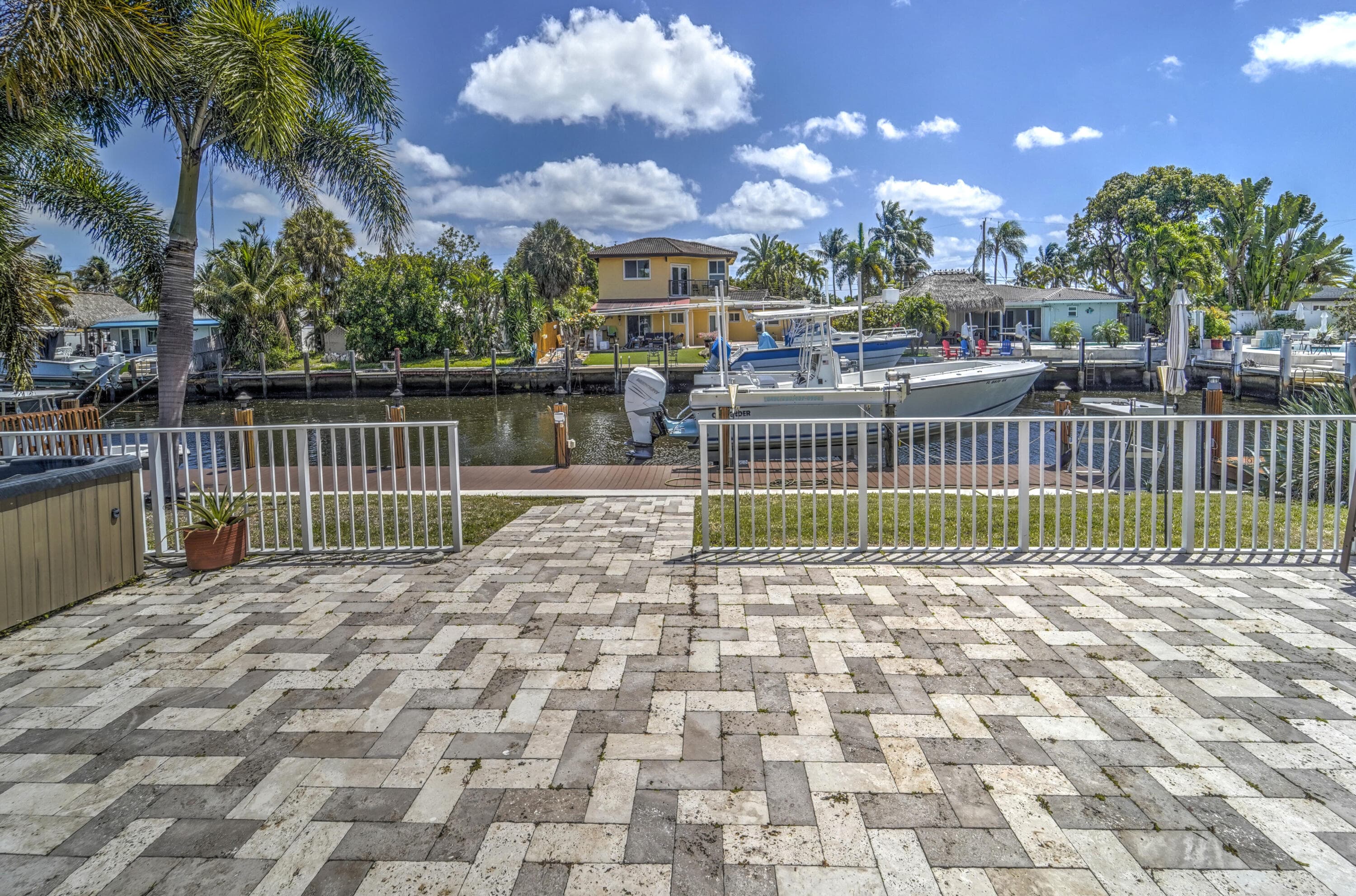 270 SE 3rd Avenue, Pompano Beach, FL 33060 — photo 33 of 43