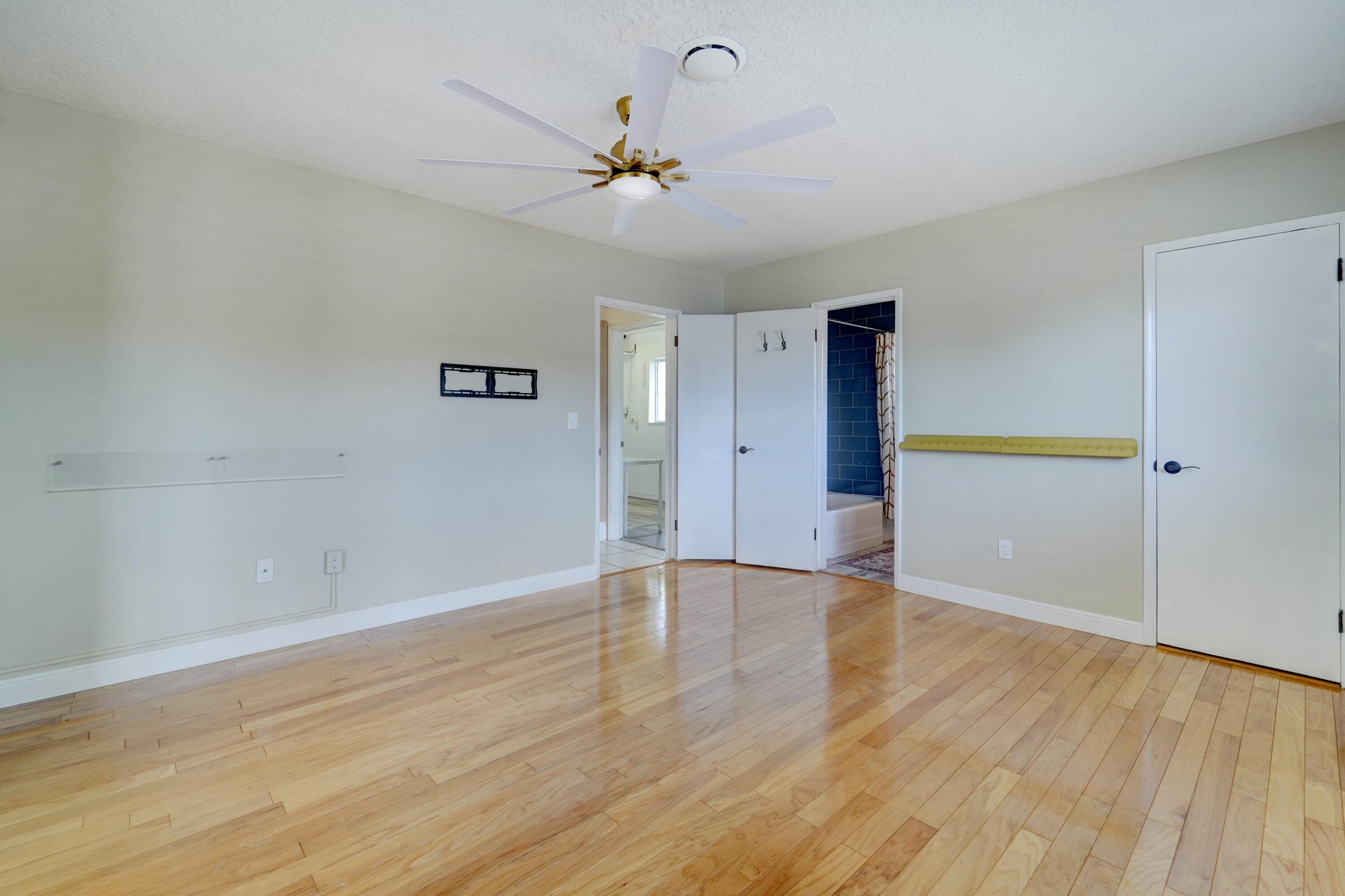 270 SE 3rd Avenue, Pompano Beach, FL 33060 — photo 26 of 43