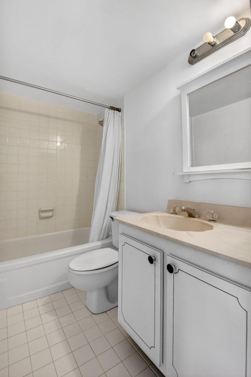 3581 S Ocean Boulevard 3c, South Palm Beach, FL 33480 — photo 19 of 28