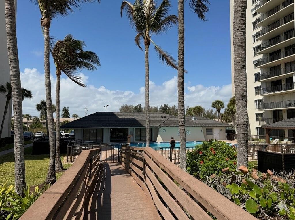 4250 N Highway A1a 805, Fort Pierce, FL 34949 — photo 28 of 30