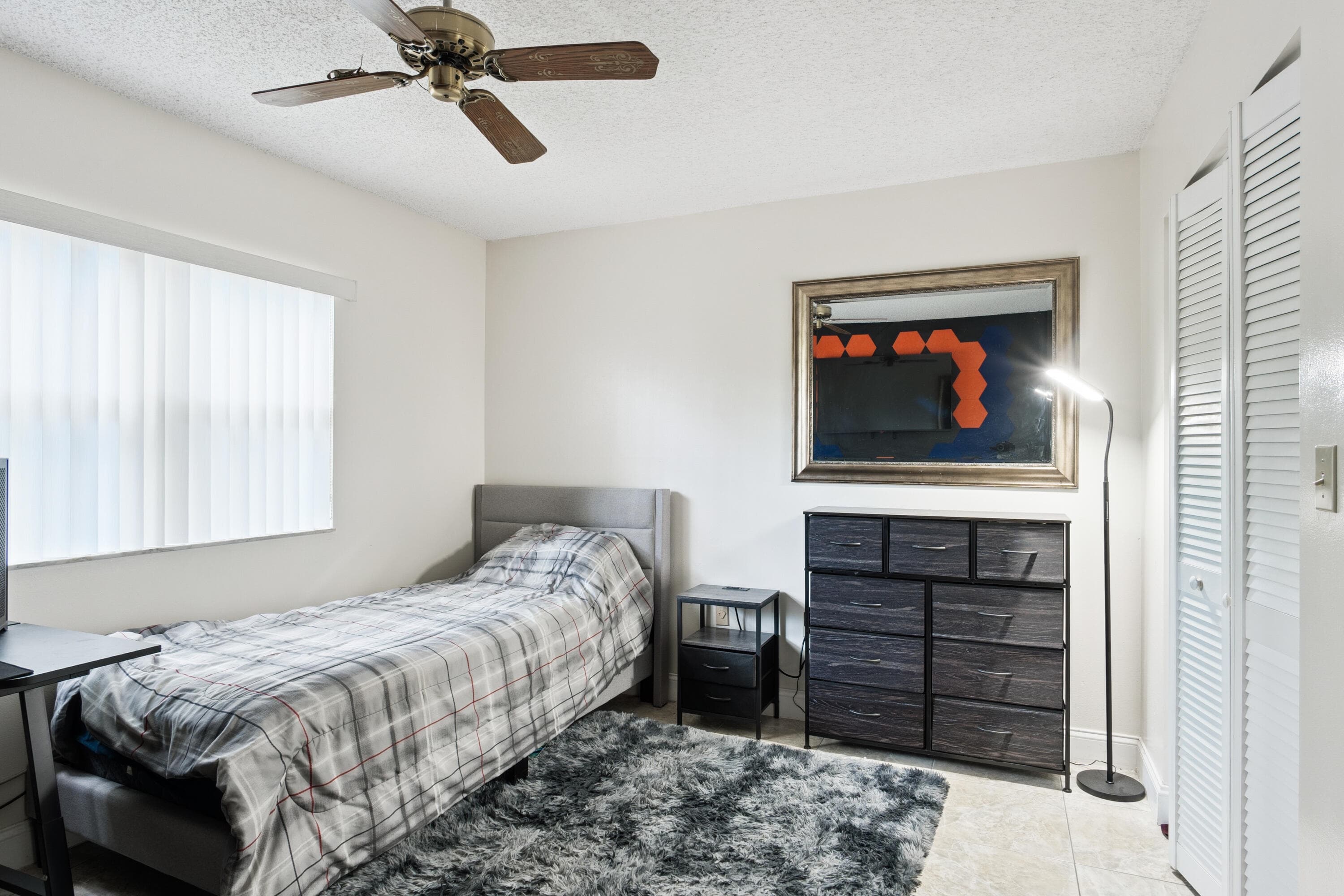 1891 N 61st Avenue 206, Hollywood, FL 33024 — photo 13 of 17