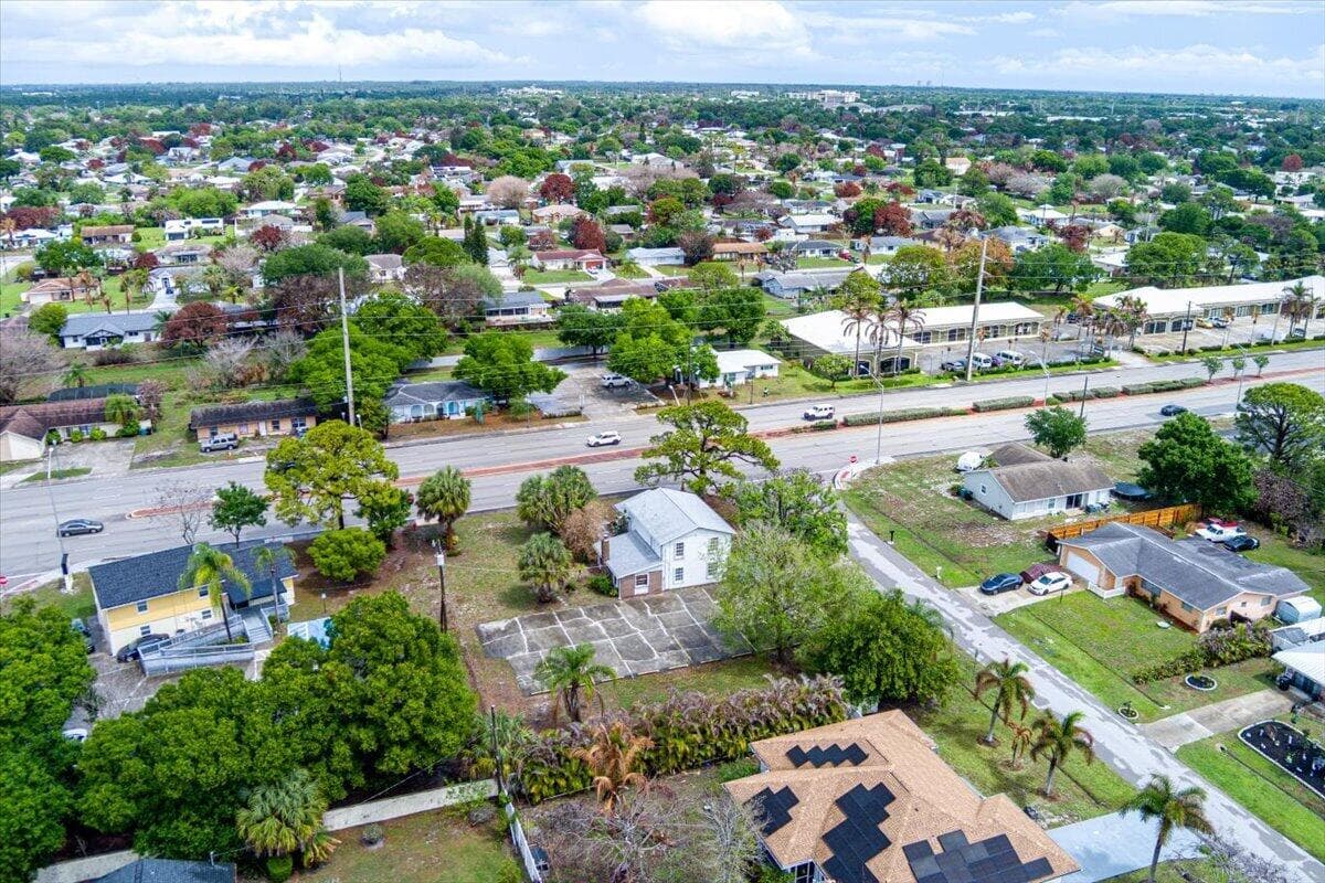 1514 SE Port St Lucie Boulevard, Port St. Lucie, FL — photo 4 of 44