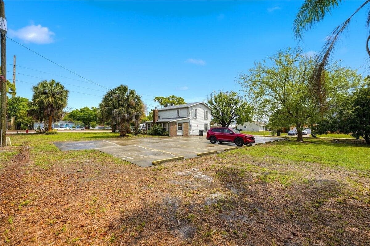 1514 SE Port St Lucie Boulevard, Port St. Lucie, FL — photo 32 of 44