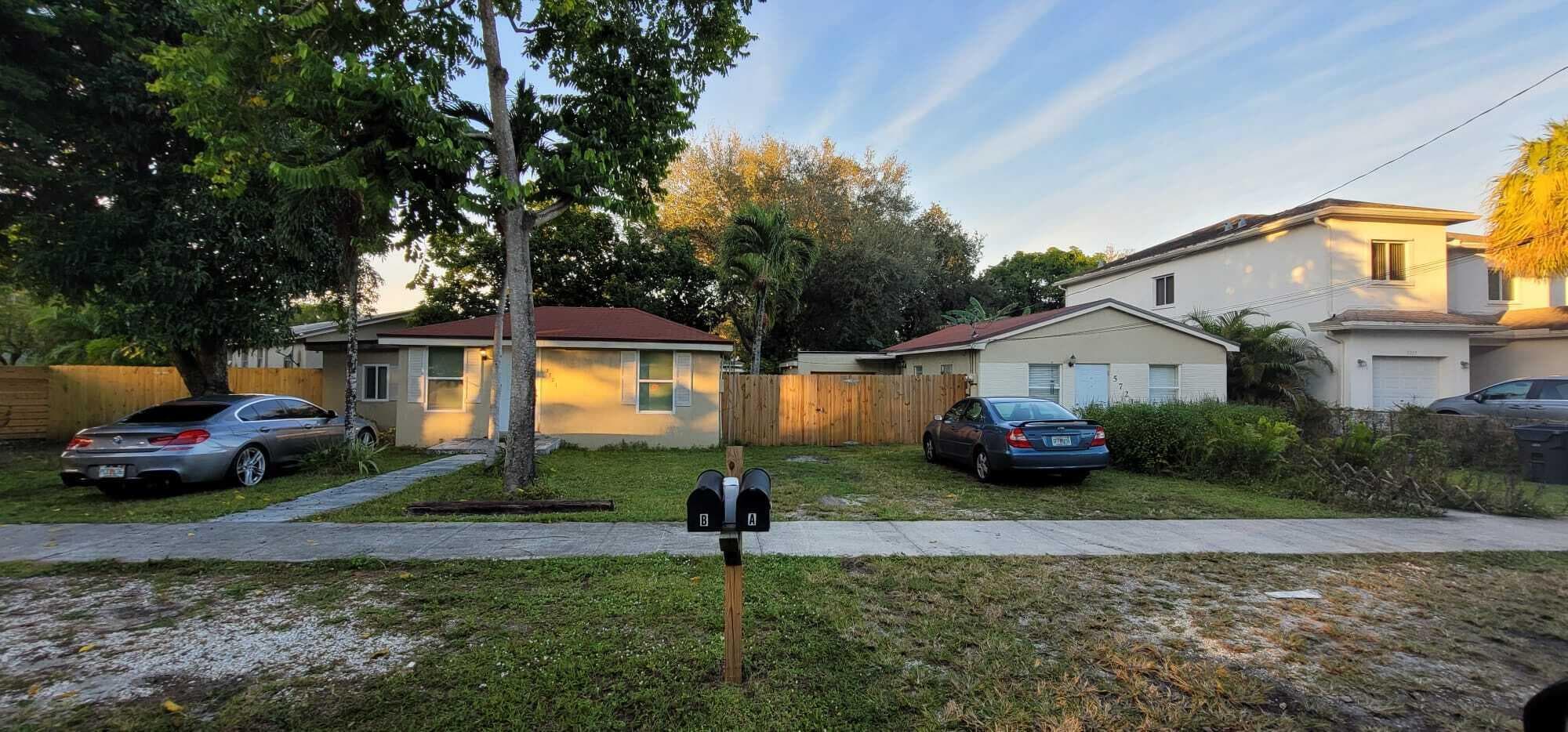 5721 Fillmore Street, Hollywood, FL 33021 — photo 1 of 17