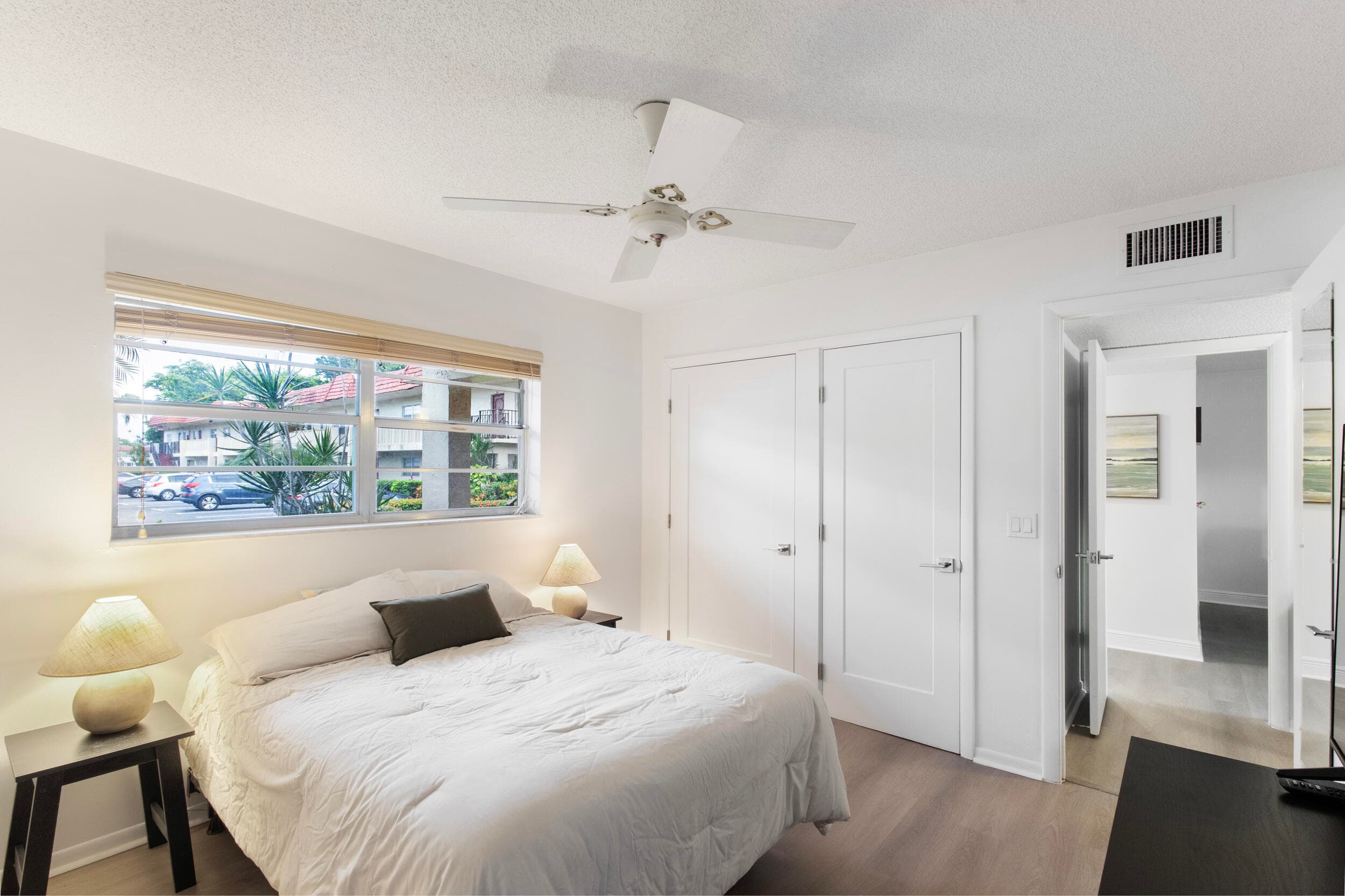 20 Abbey Lane 102, Delray Beach, FL 33446 — photo 8 of 19