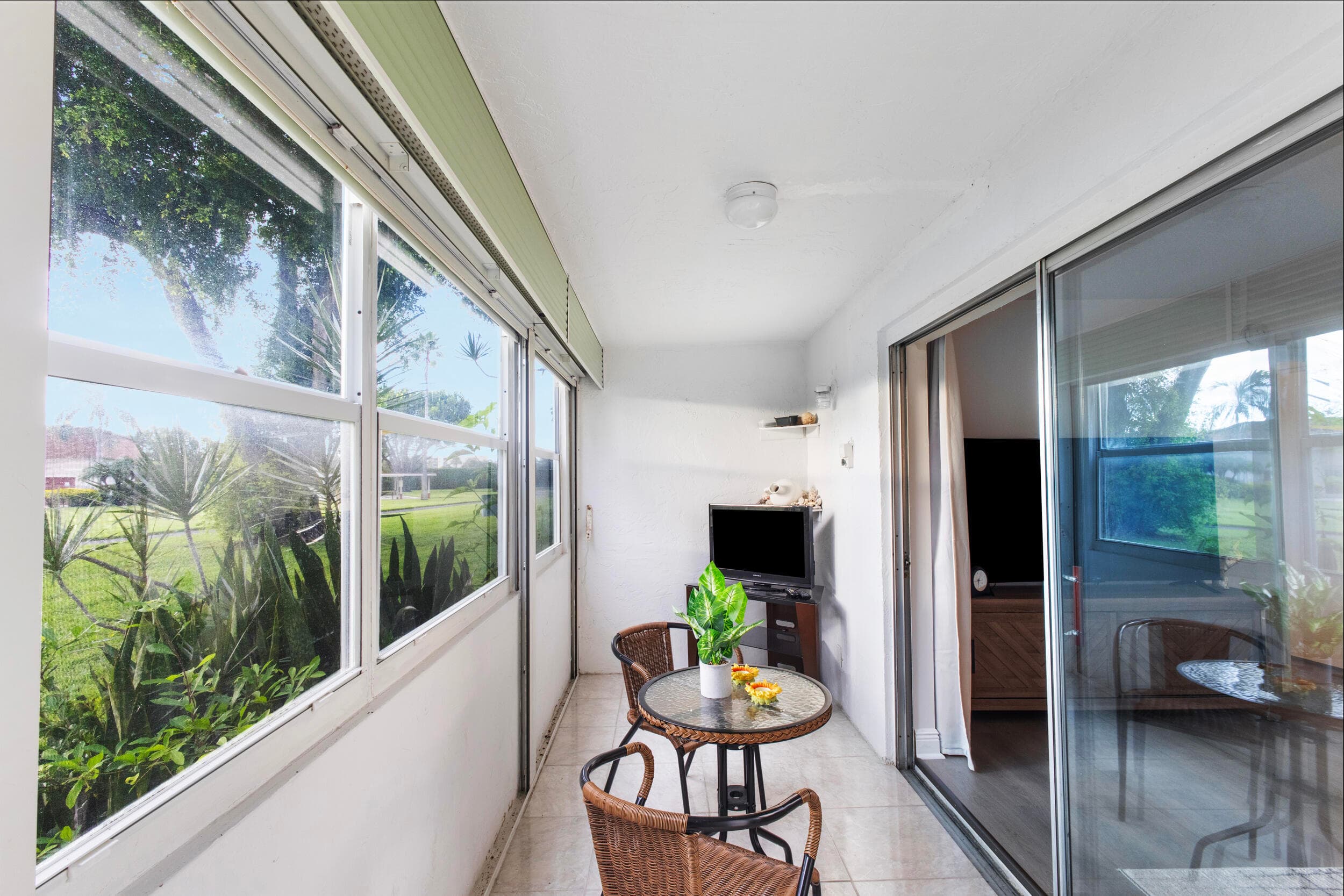 20 Abbey Lane 102, Delray Beach, FL 33446 — photo 13 of 19
