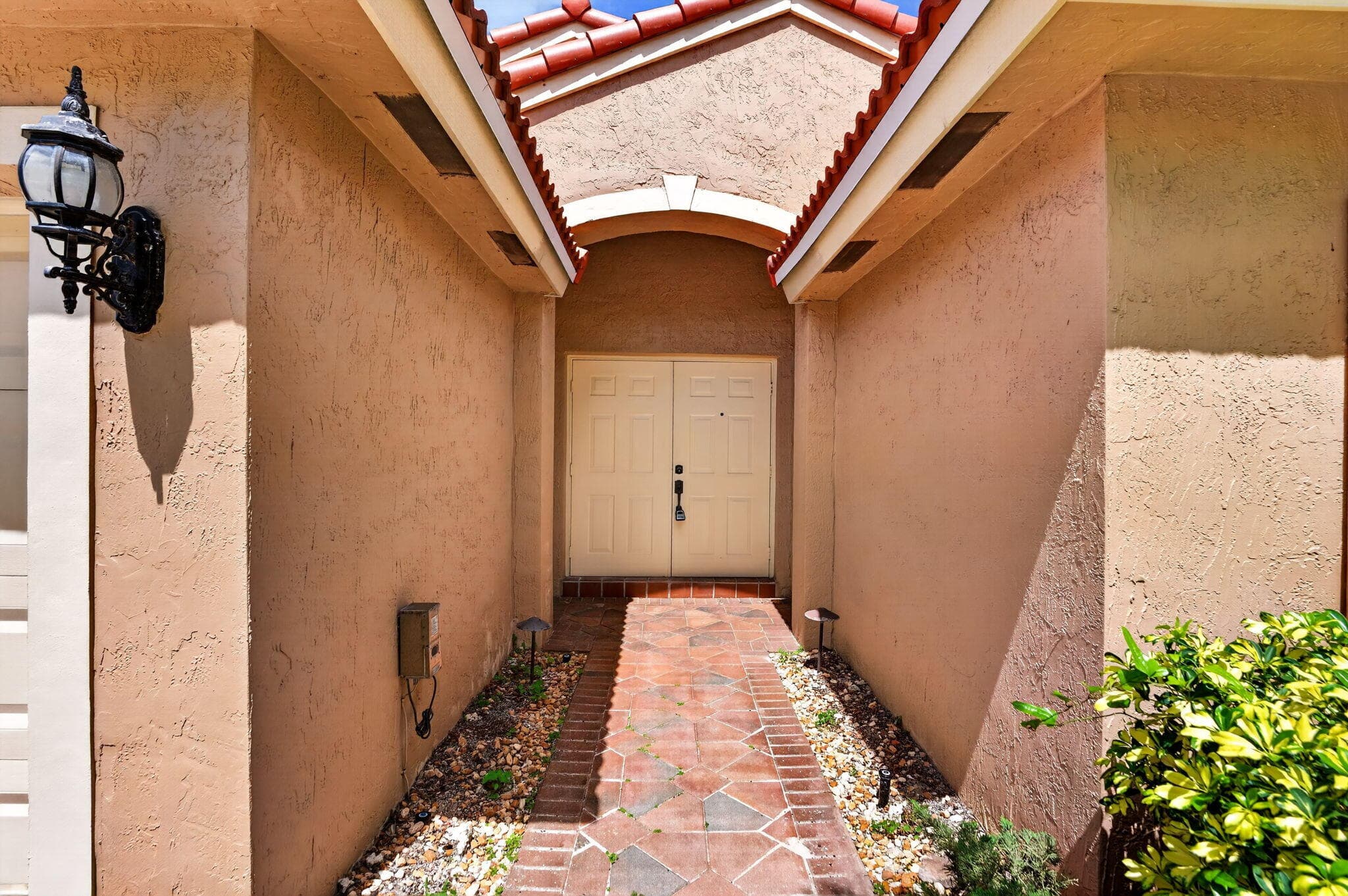 4677 Saint Simon Drive, Coconut Creek, FL 33073 — photo 3 of 42