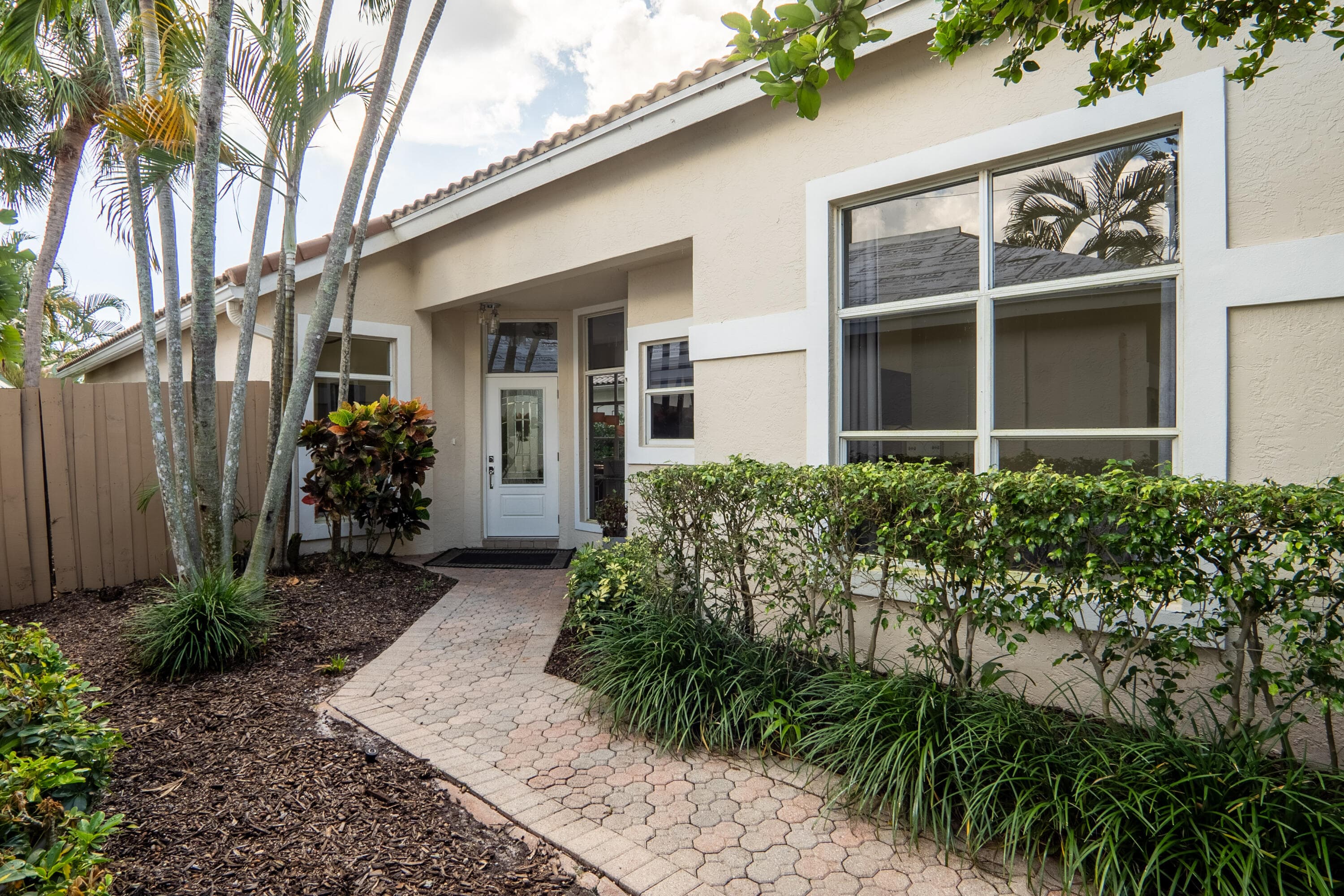 6670 NW 27th Avenue, Boca Raton, FL 33496 — photo 5 of 43