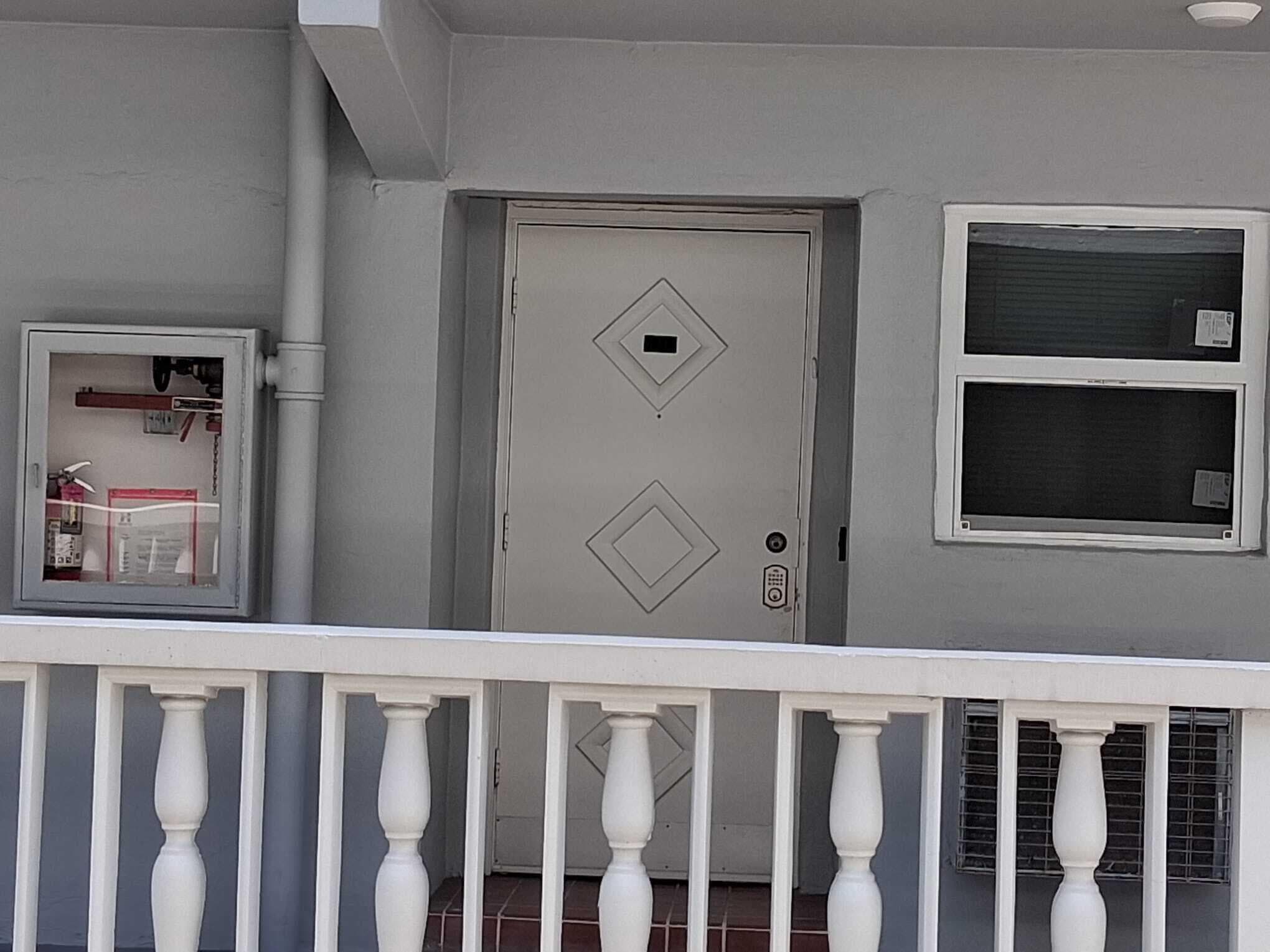 329 SE 3rd Street 302s, Hallandale Beach, FL 33009 — photo 11 of 23