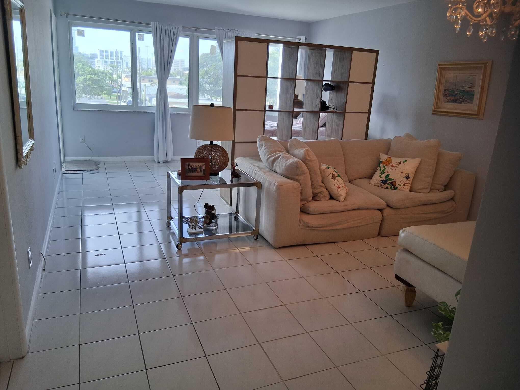 329 SE 3rd Street 302s, Hallandale Beach, FL 33009 — photo 2 of 23