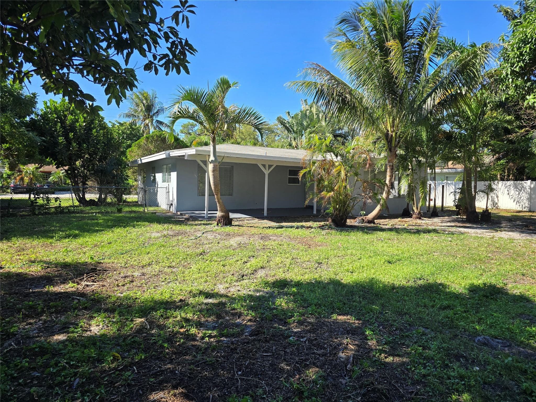 1524 NE 5th Avenue, Fort Lauderdale, FL 33304 — photo 7 of 31