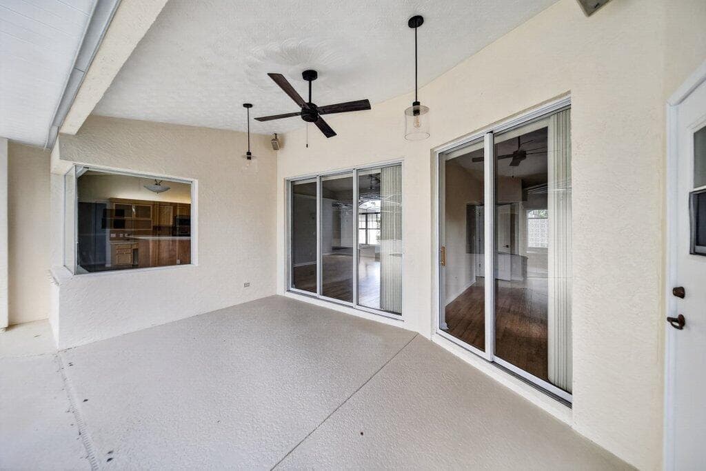 612 SE 6th Street, Stuart, FL 34994 — photo 38 of 50