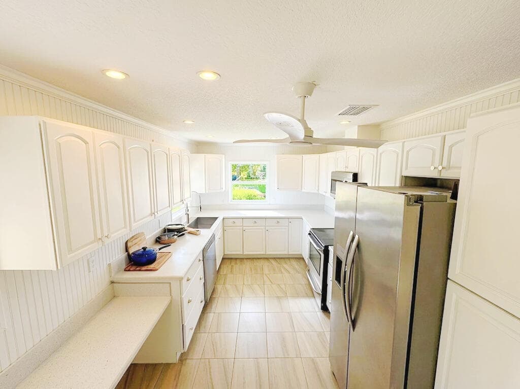 241 14th Place, Vero Beach, FL 32960 — photo 4 of 18