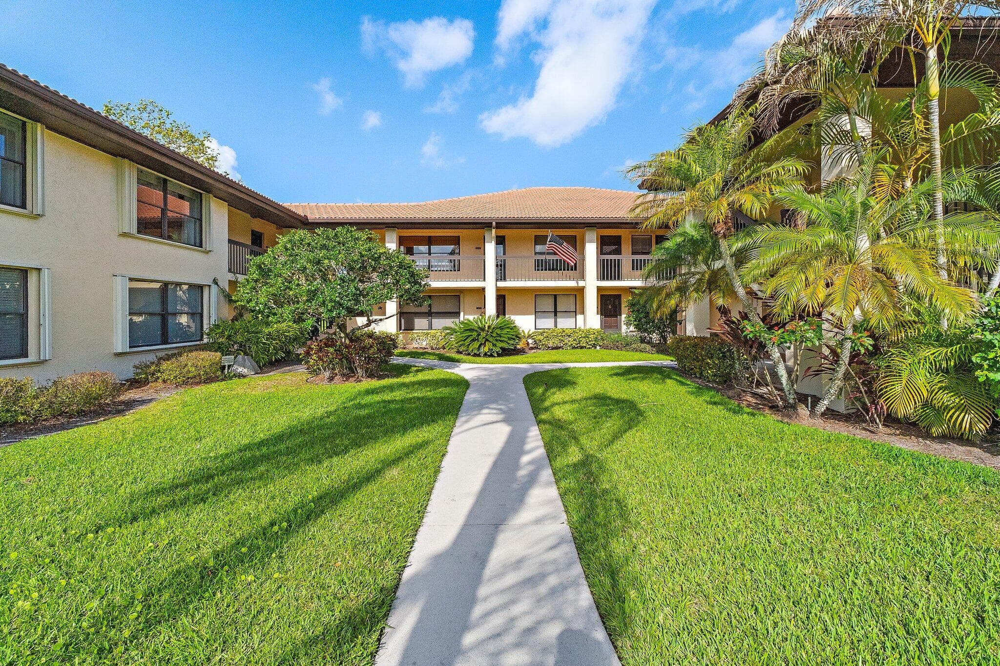 671 SW South River Drive 105, Stuart, FL 34997 — photo 57 of 59