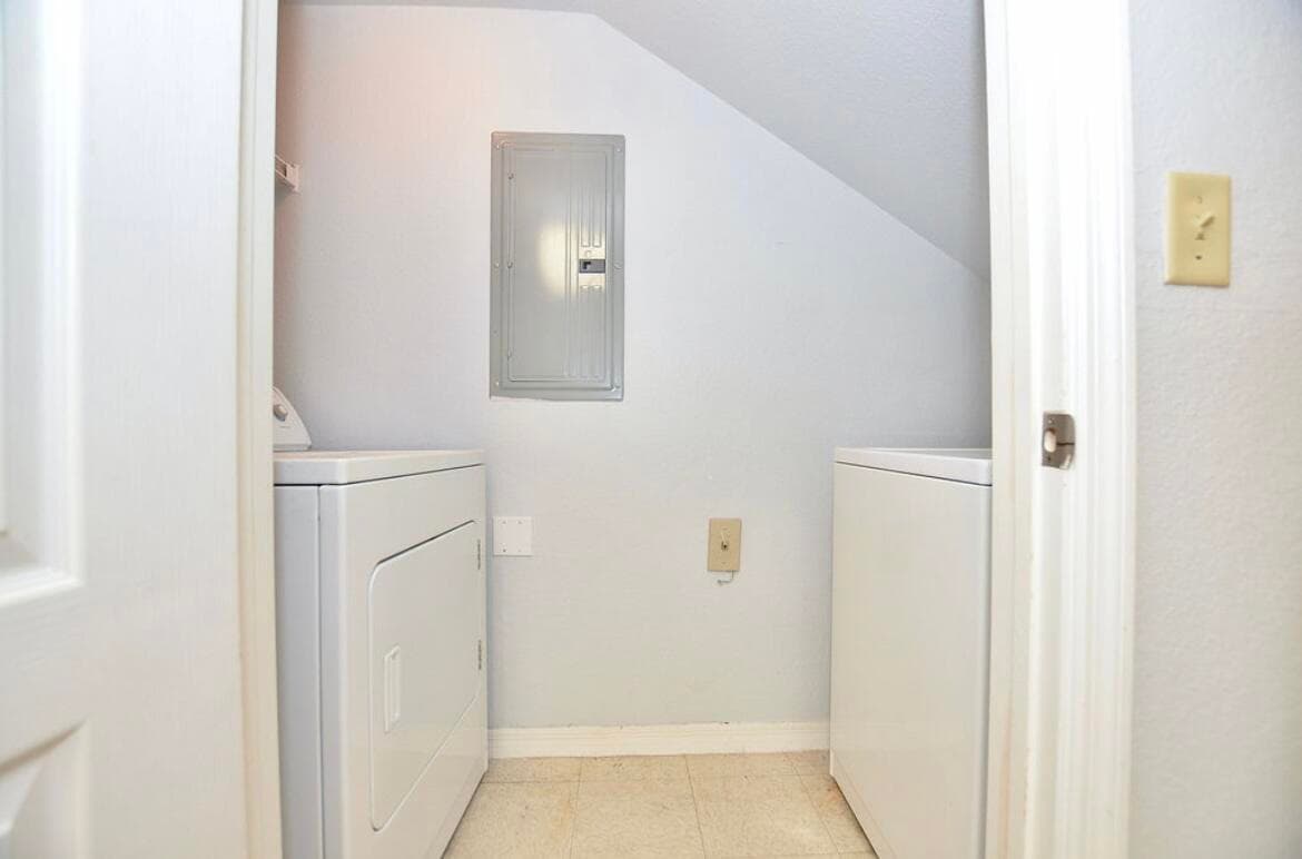 114 SW Peacock Boulevard 8105, Port St. Lucie, FL 34986 — photo 15 of 32