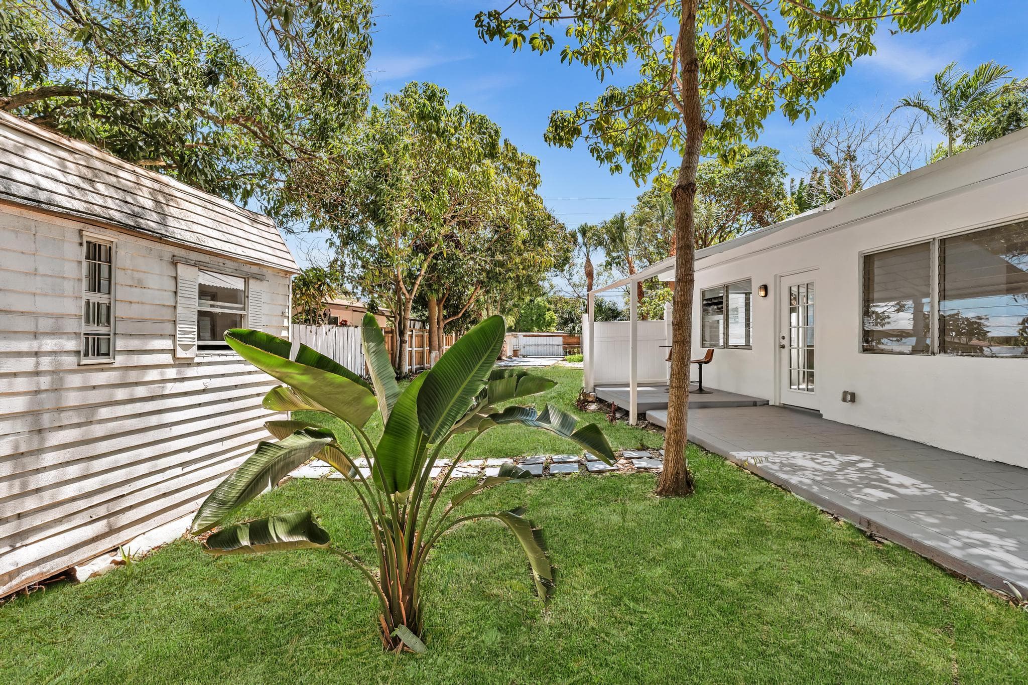 835 NE 16th Street, Fort Lauderdale, FL 33304 — photo 23 of 32