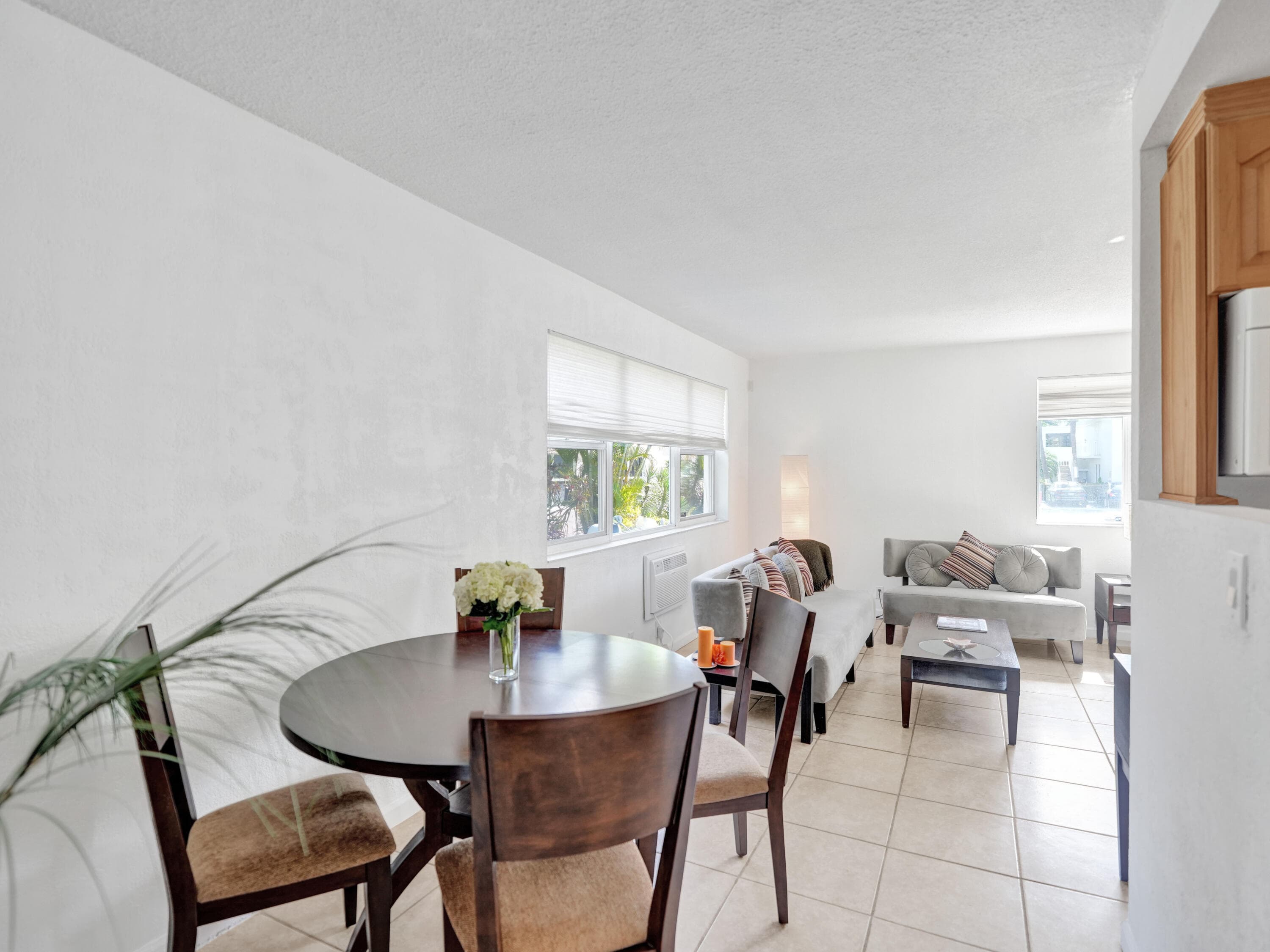 625 Antioch Avenue 110, Fort Lauderdale, FL 33304 — photo 12 of 18