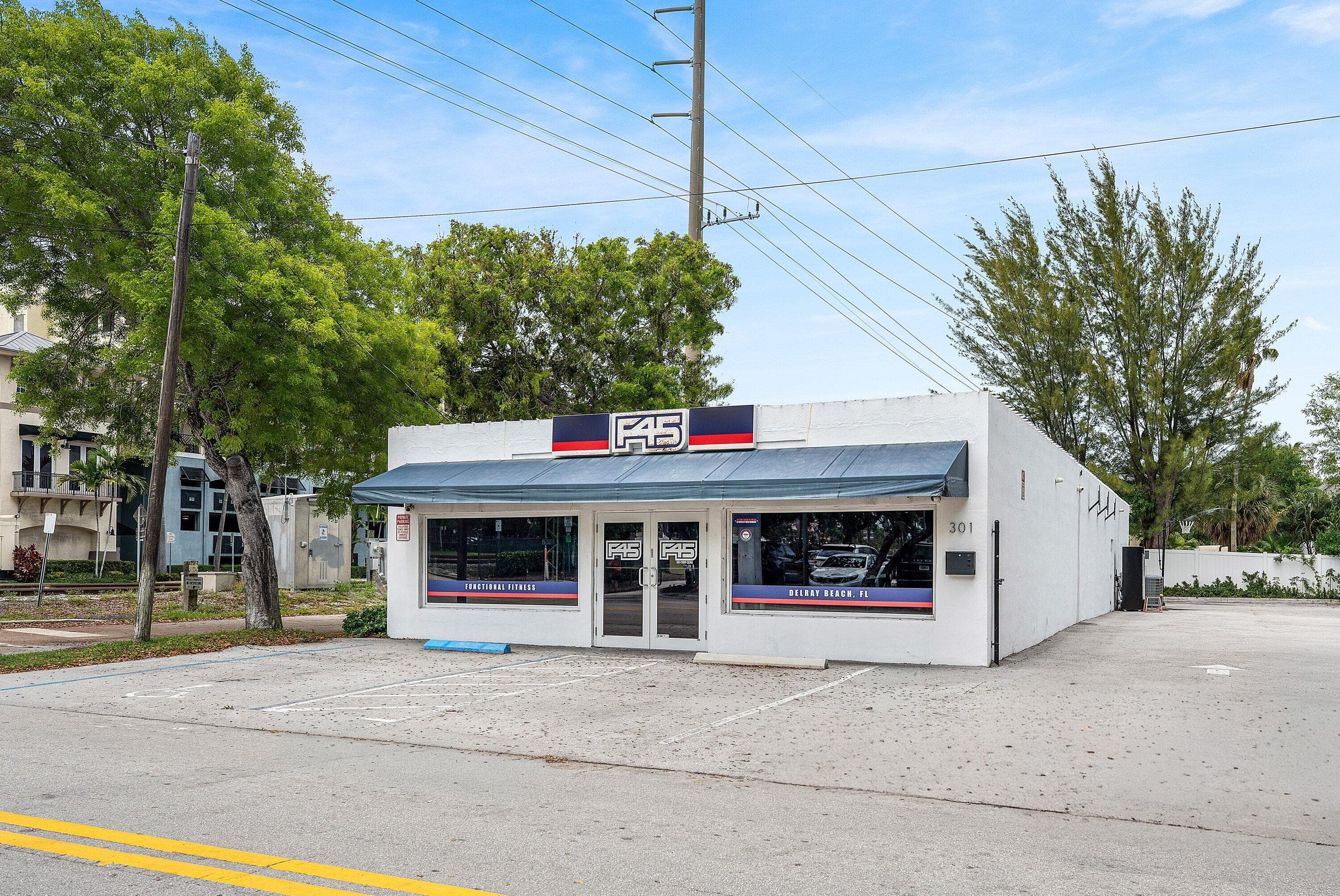 301 NE 1st Street, Delray Beach, FL — photo 4 of 54