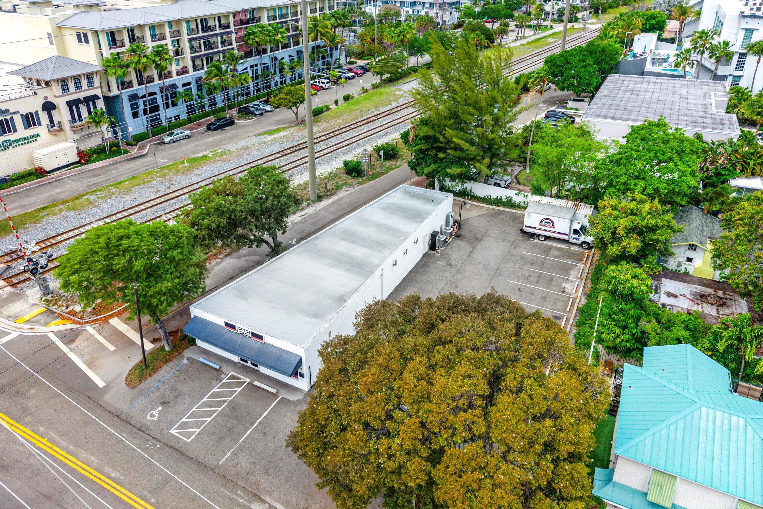 301 NE 1st Street, Delray Beach, FL — photo 7 of 54