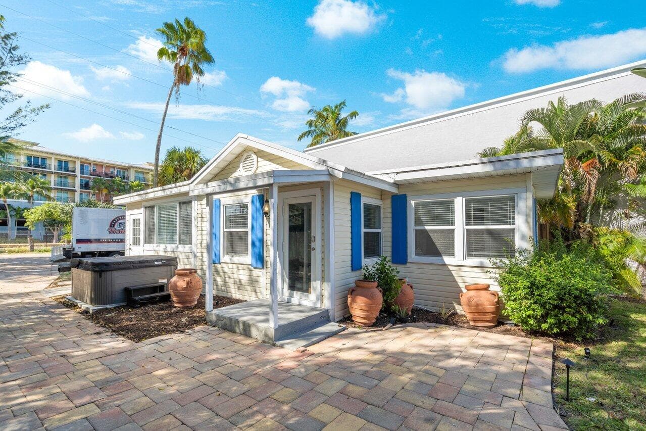 301 NE 1st Street, Delray Beach, FL — photo 40 of 54
