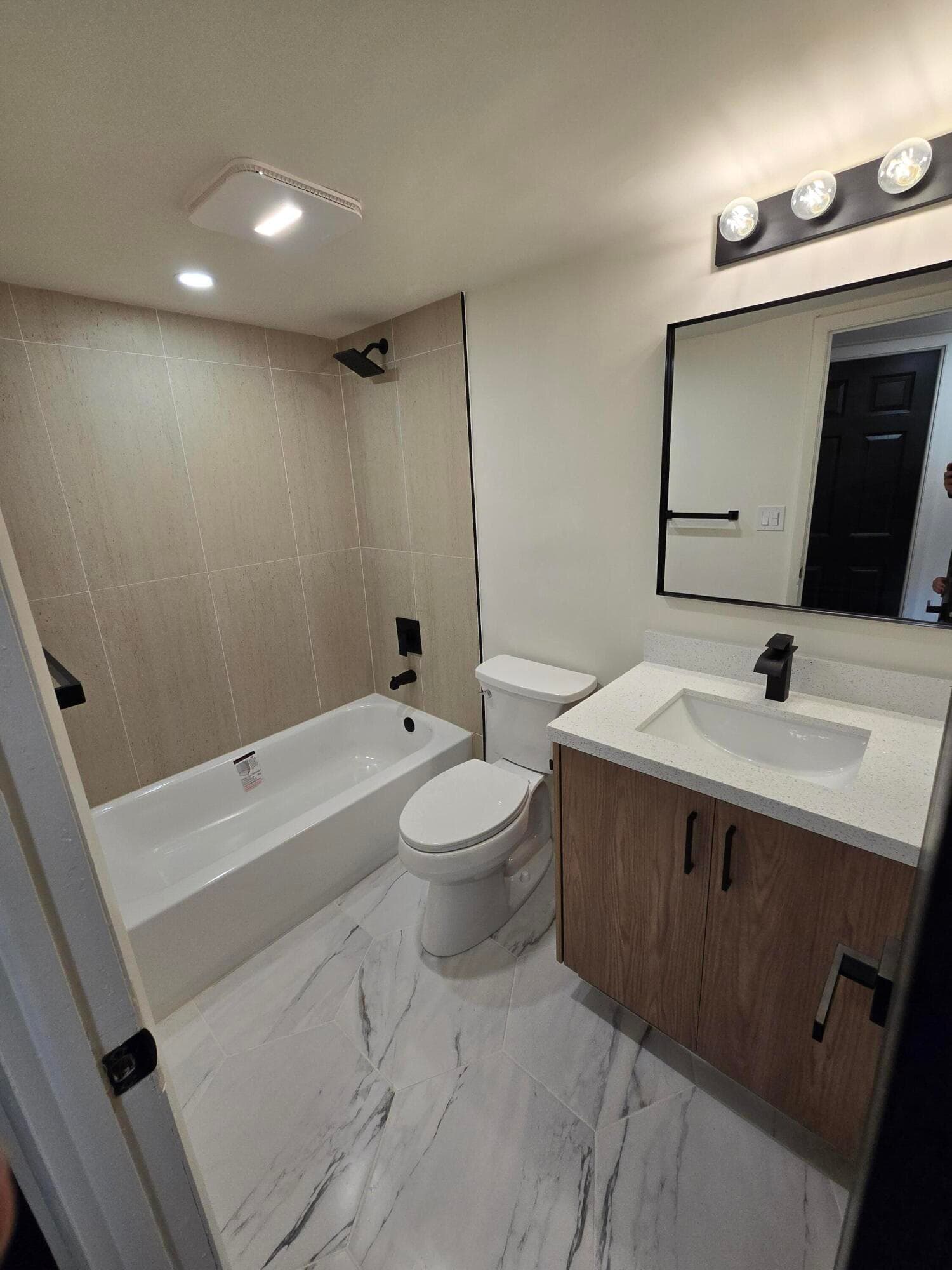 3001 Sunrise Lakes Drive E 303, Sunrise, FL 33322 — photo 11 of 35