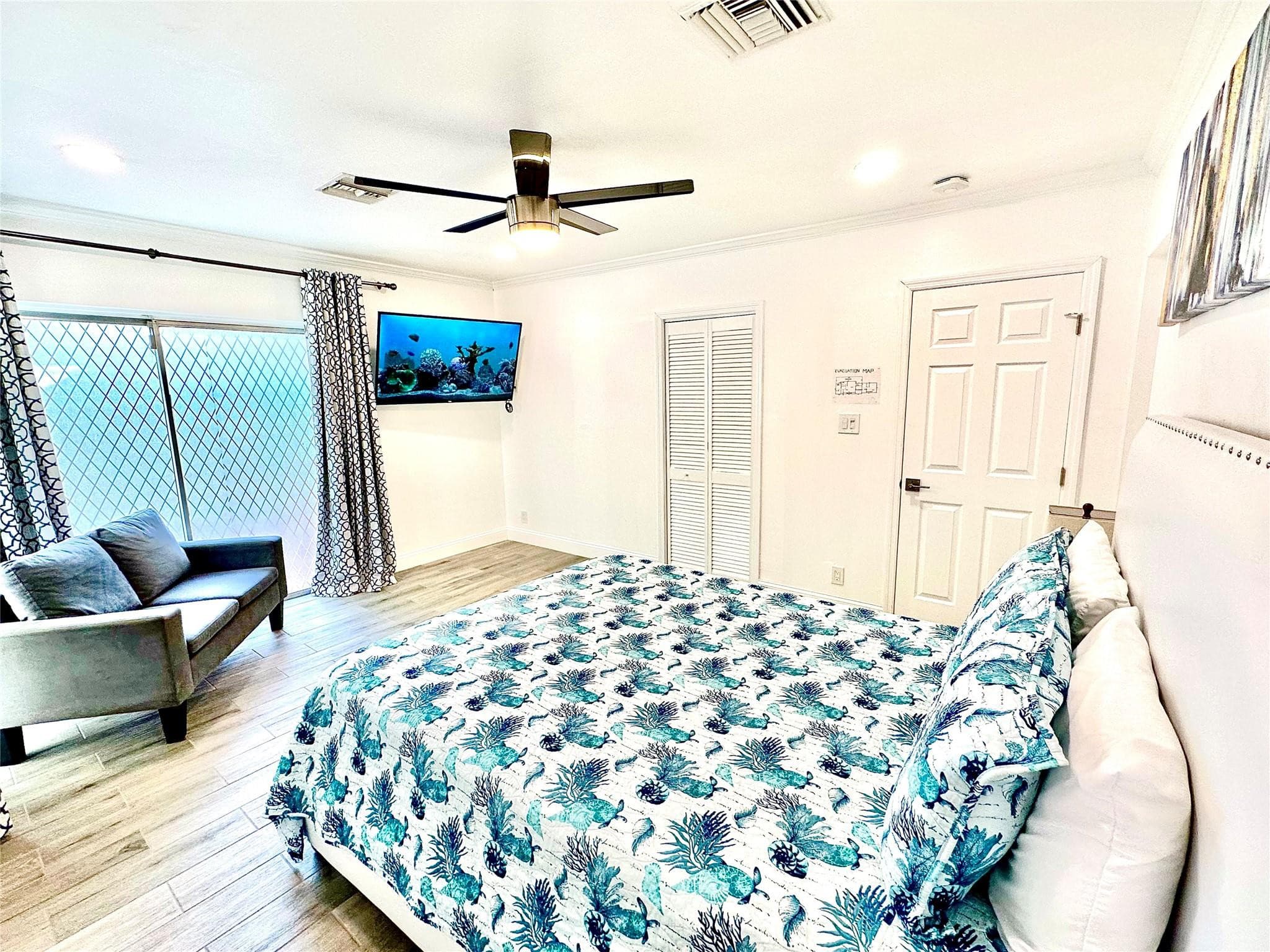 1742 NE 7th Street, Fort Lauderdale, FL 33304 — photo 16 of 33