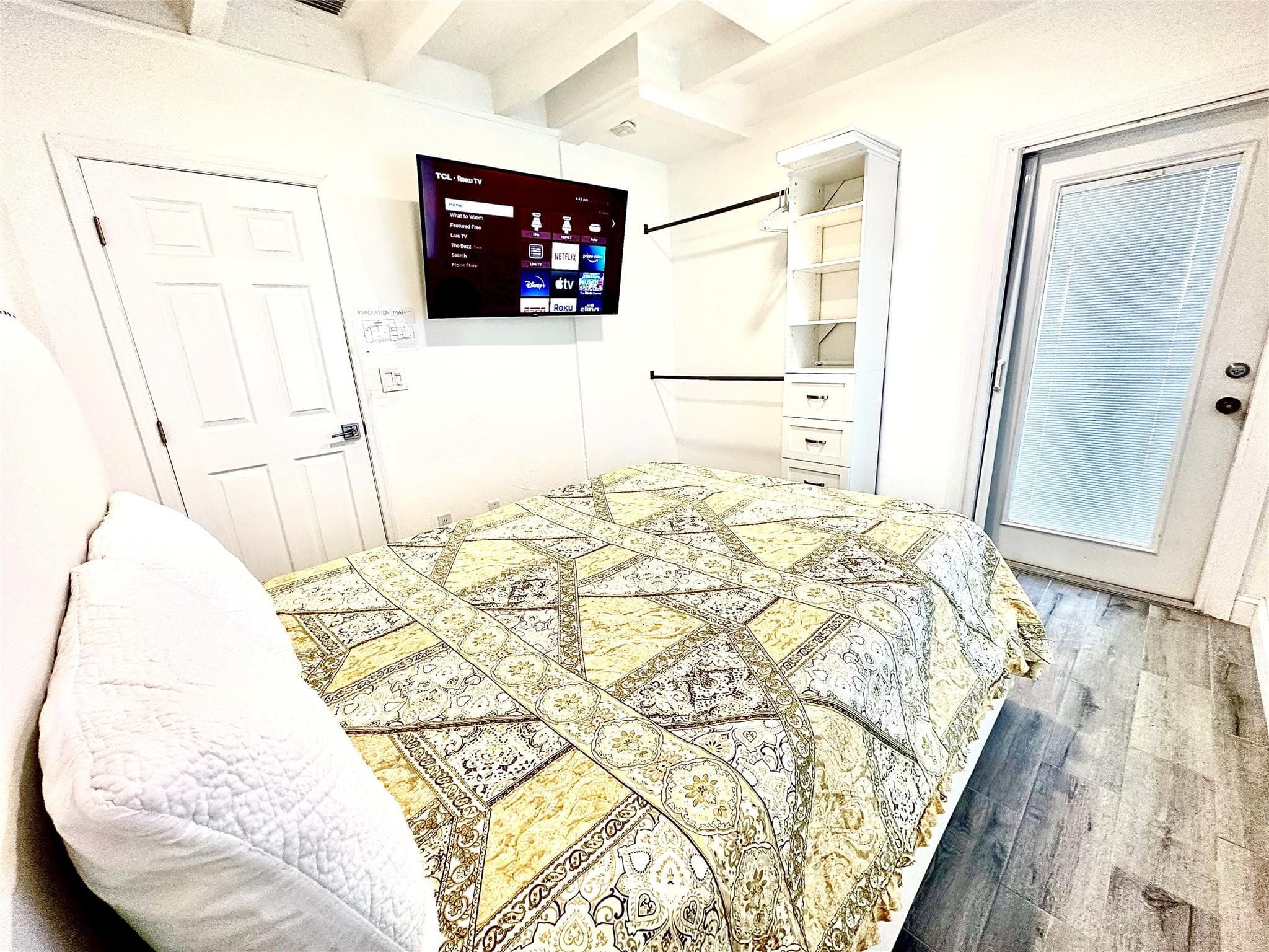 1742 NE 7th Street, Fort Lauderdale, FL 33304 — photo 18 of 33