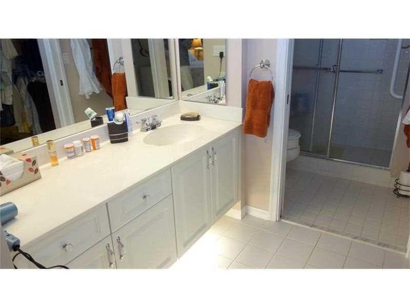 7486 N Devon Drive 109, Tamarac, FL 33321 — photo 8 of 10