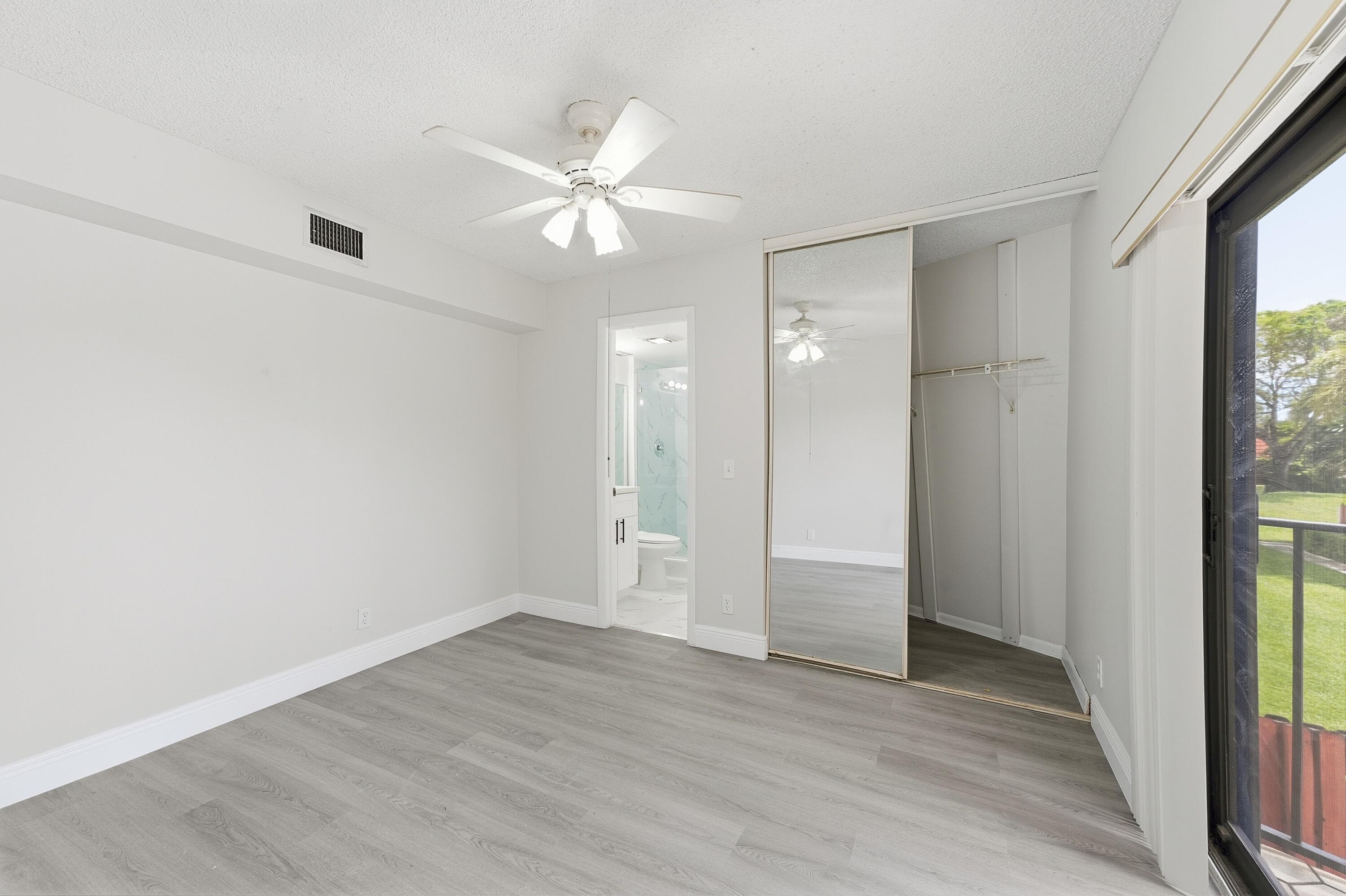 3861 Victoria Drive 3861, West Palm Beach, FL 33406 — photo 14 of 22