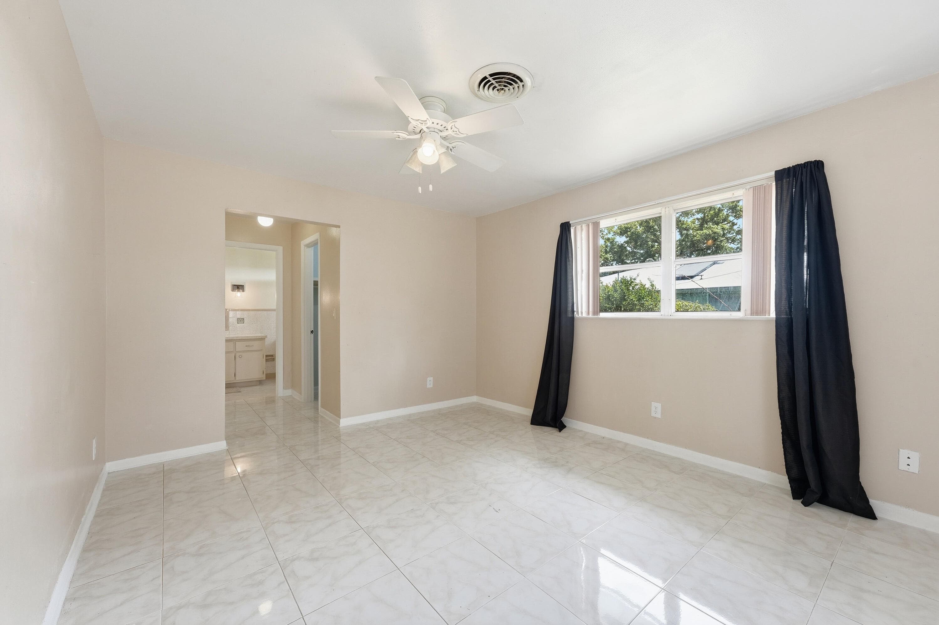 2115 15th Place, Vero Beach, FL 32960 — photo 15 of 45