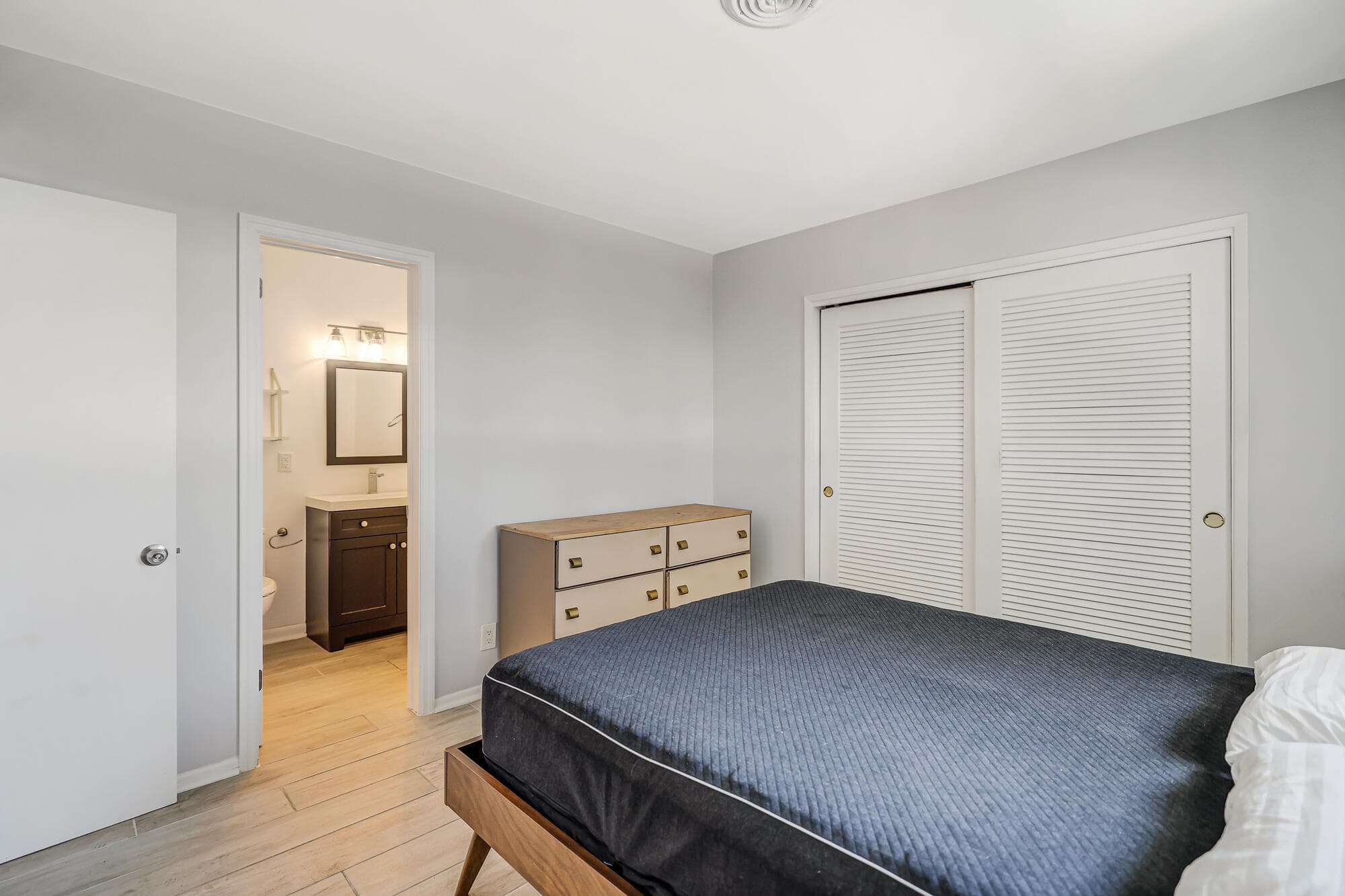 2829 NE 30th Street 302, Fort Lauderdale, FL 33306 — photo 11 of 26