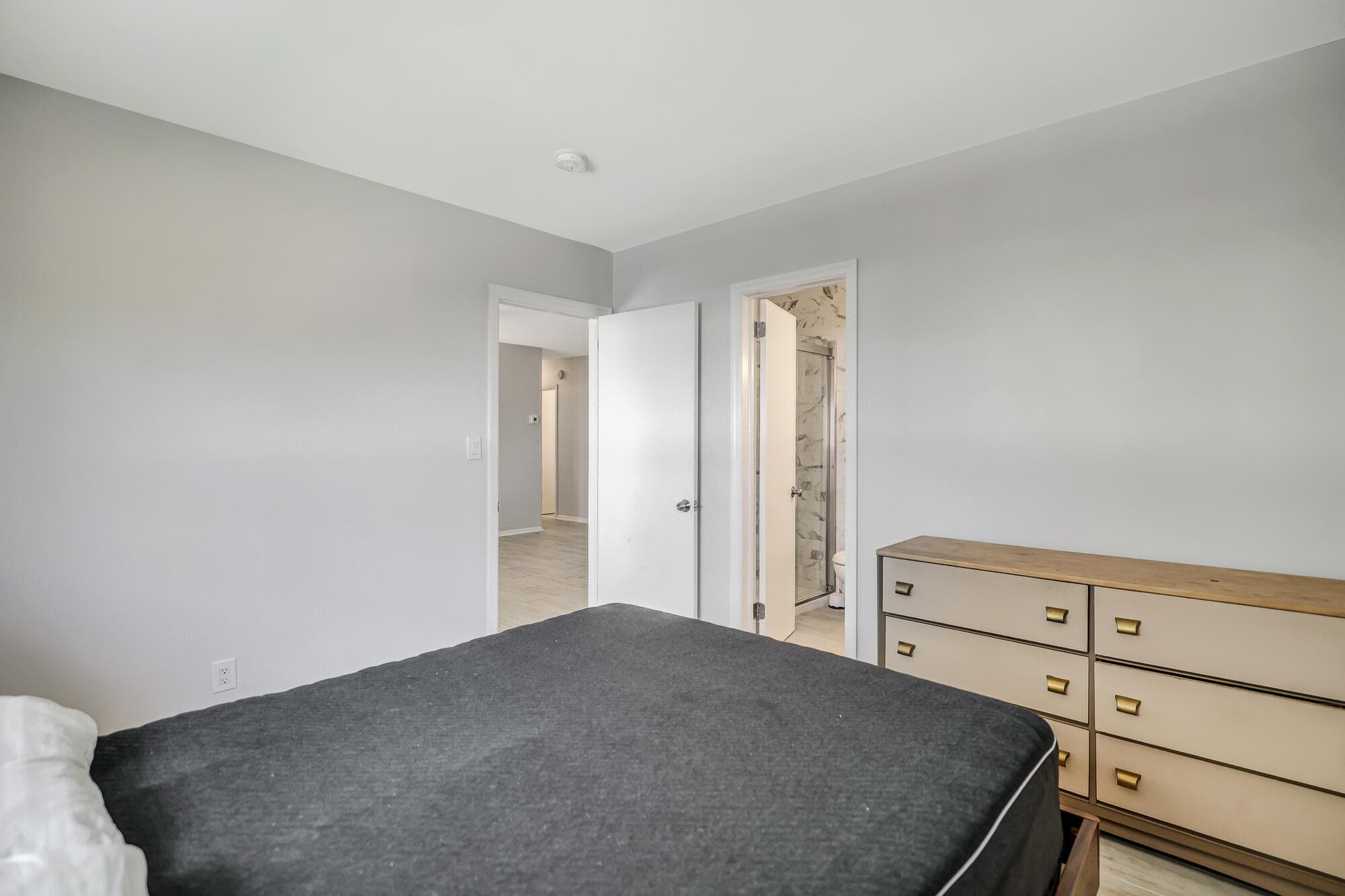 2829 NE 30th Street 302, Fort Lauderdale, FL 33306 — photo 12 of 26