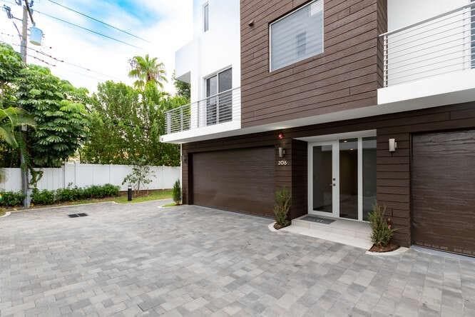 700 NE 14th Avenue 206, Fort Lauderdale, FL 33304 — photo 4 of 73