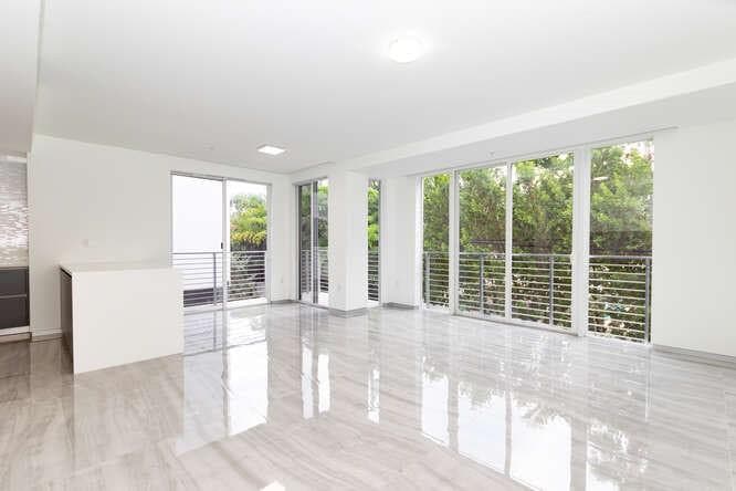 700 NE 14th Avenue 206, Fort Lauderdale, FL 33304 — photo 6 of 73