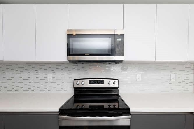 700 NE 14th Avenue 206, Fort Lauderdale, FL 33304 — photo 13 of 73