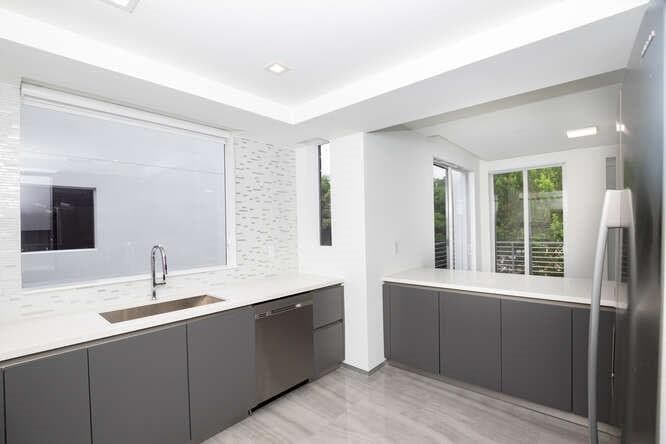 700 NE 14th Avenue 206, Fort Lauderdale, FL 33304 — photo 14 of 73