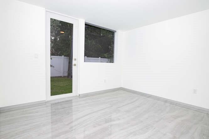 700 NE 14th Avenue 206, Fort Lauderdale, FL 33304 — photo 18 of 73