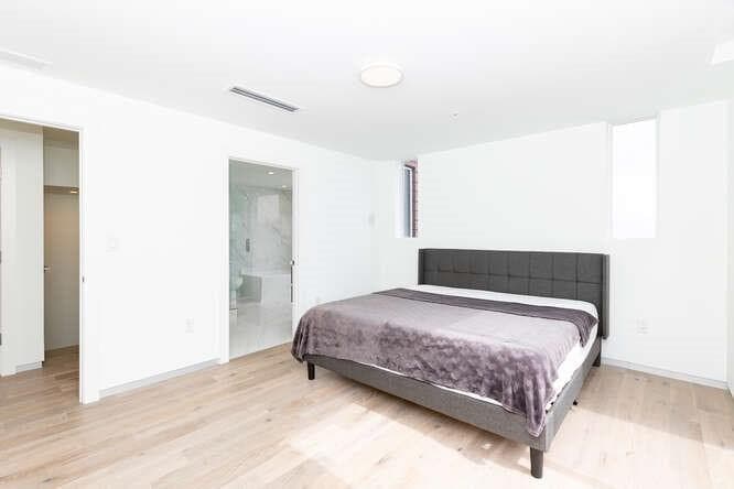 700 NE 14th Avenue 206, Fort Lauderdale, FL 33304 — photo 38 of 73