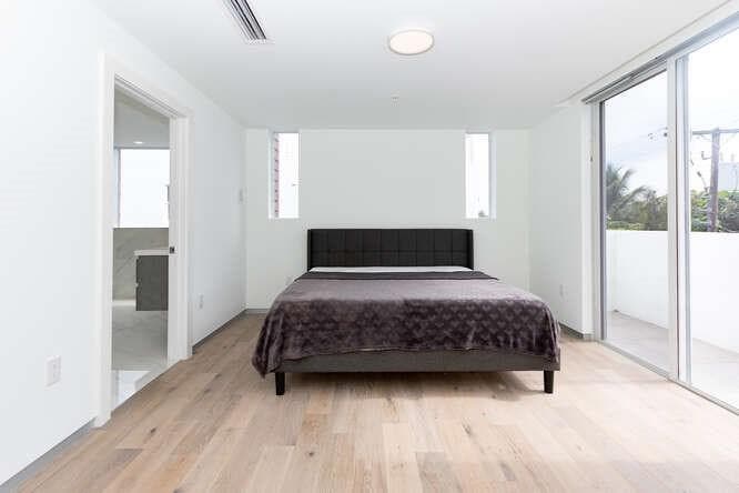 700 NE 14th Avenue 206, Fort Lauderdale, FL 33304 — photo 39 of 73