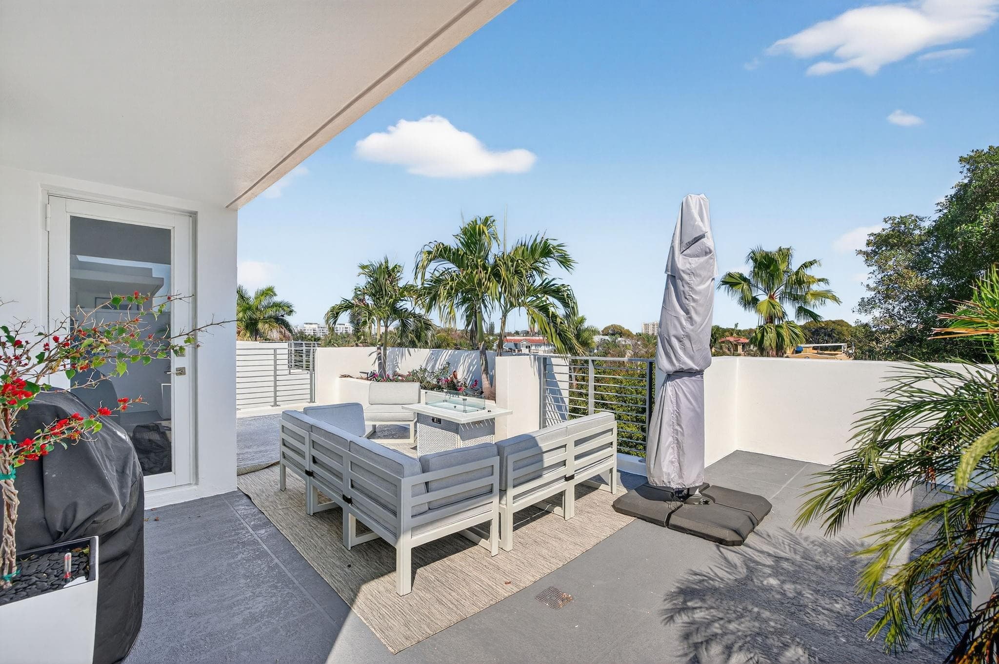 700 NE 14th Avenue 206, Fort Lauderdale, FL 33304 — photo 53 of 73