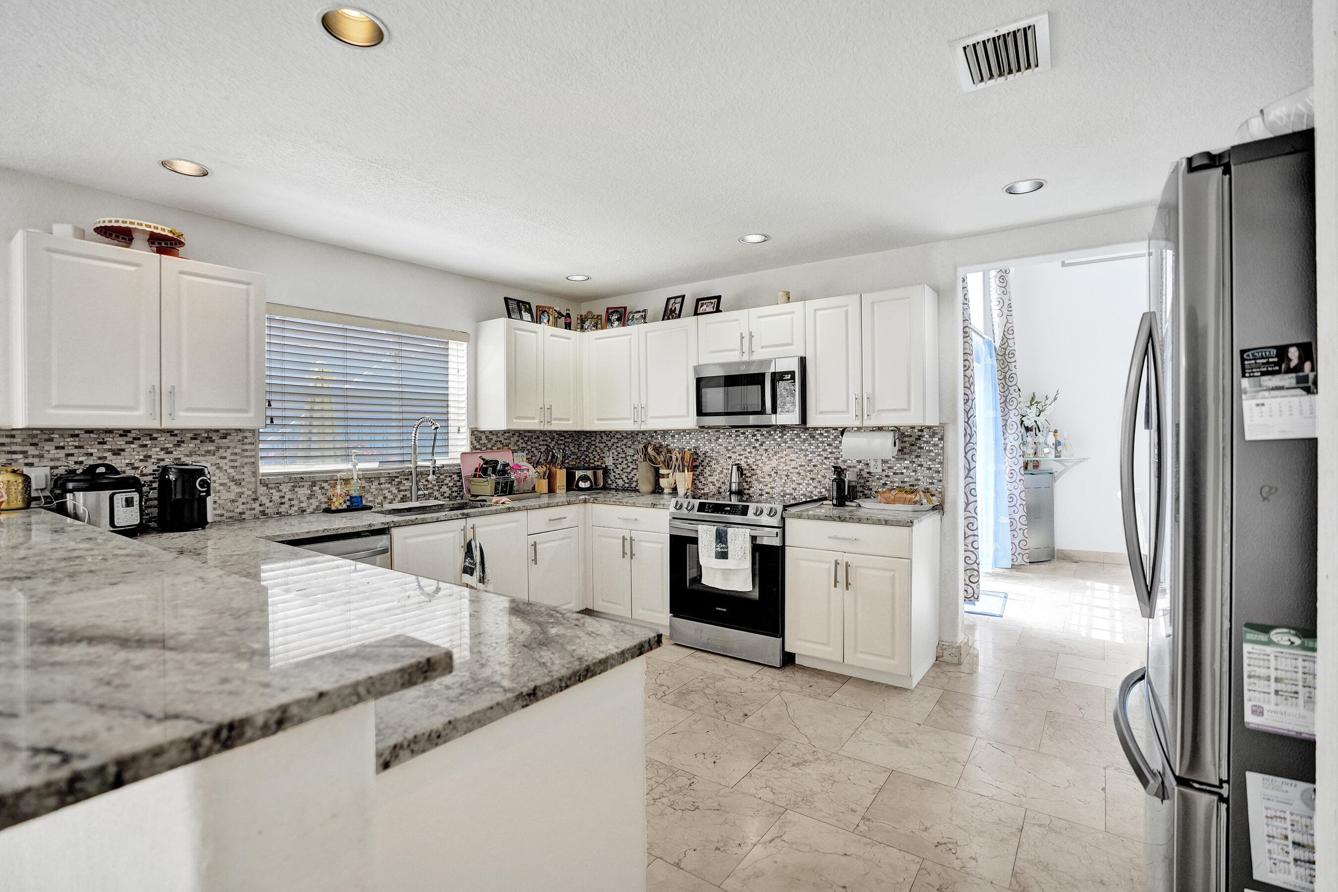 17994 SW 35th Street, Miramar, FL 33029 — photo 10 of 55