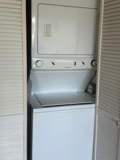 161 Lake Frances Drive 161, West Palm Beach, FL 33411 — photo 17 of 23