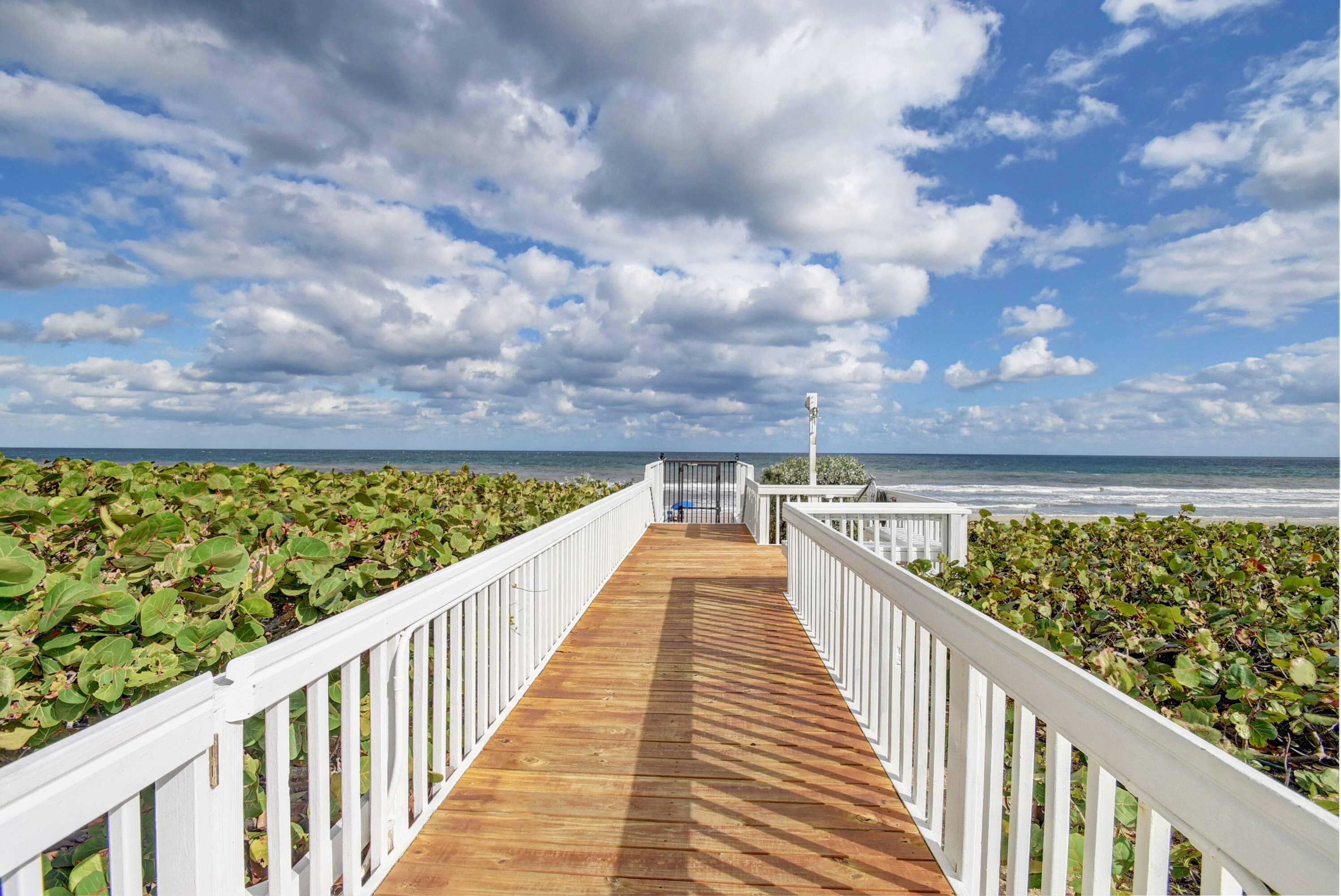 250 S Ocean Boulevard 16-c, Boca Raton, FL 33432 — photo 59 of 85