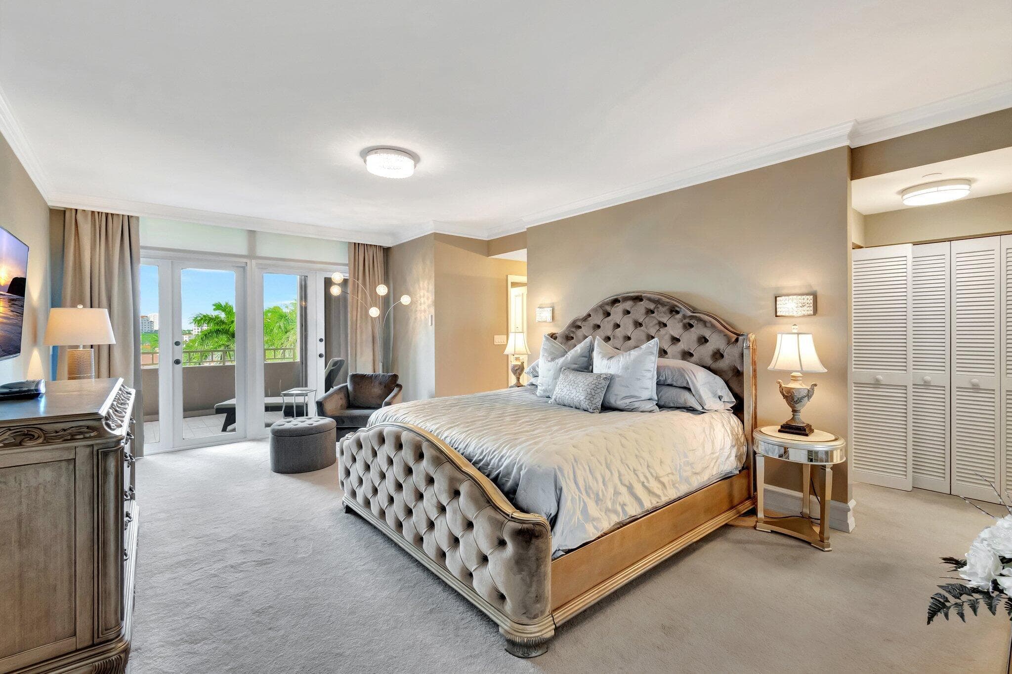 300 SE 5th Avenue 6160, Boca Raton, FL 33432 — photo 13 of 200