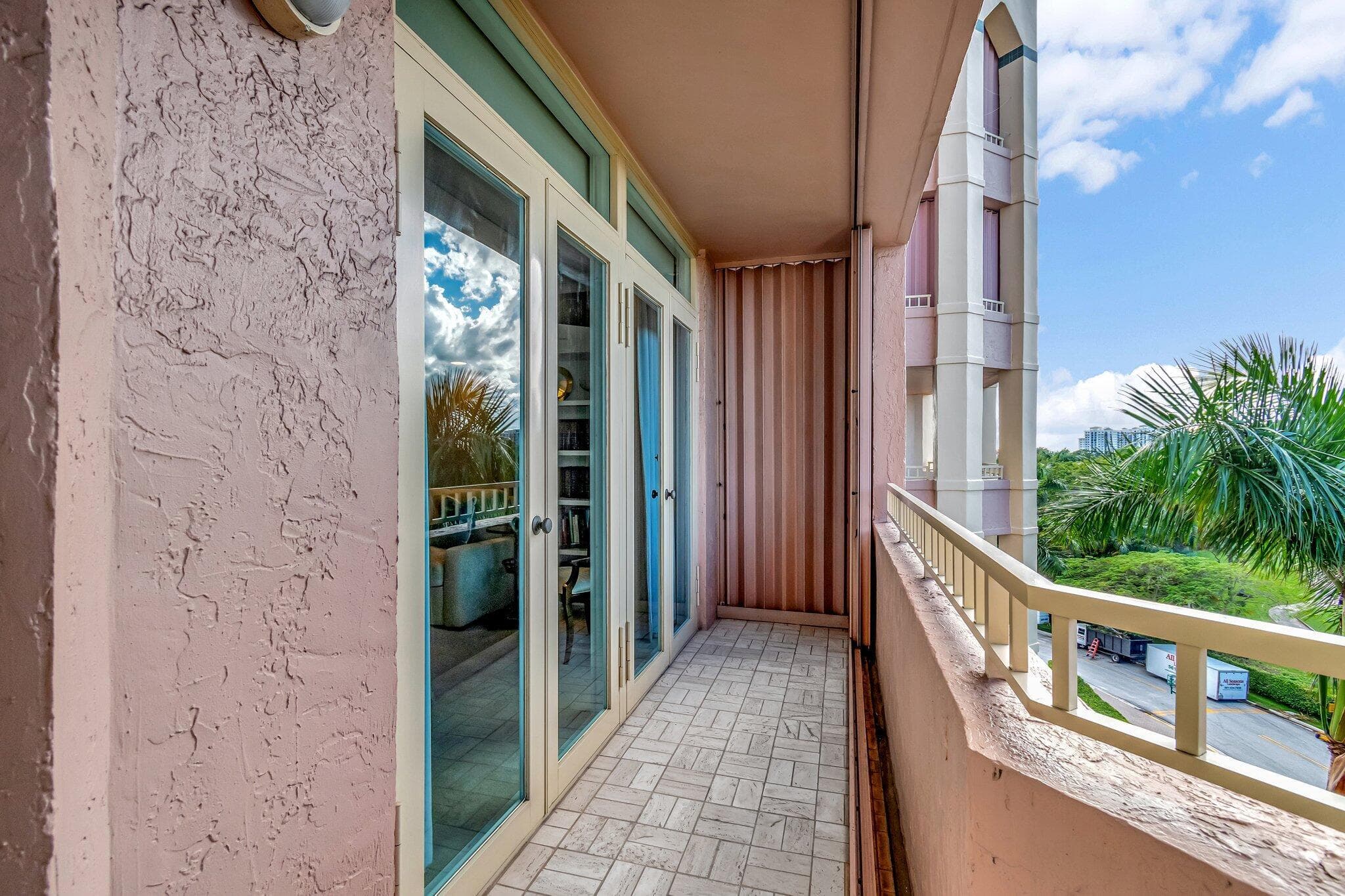 300 SE 5th Avenue 6160, Boca Raton, FL 33432 — photo 53 of 200