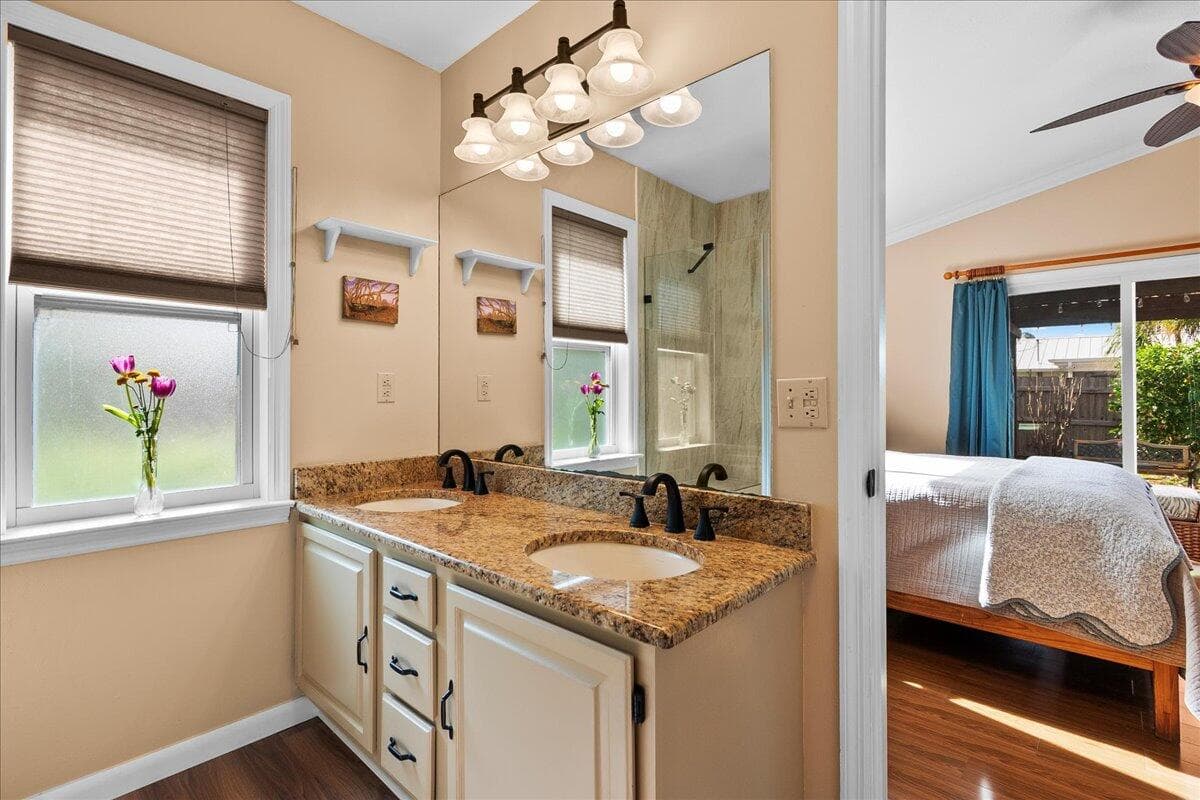 8093 SE Carlton Street, Hobe Sound, FL 33455 — photo 14 of 42