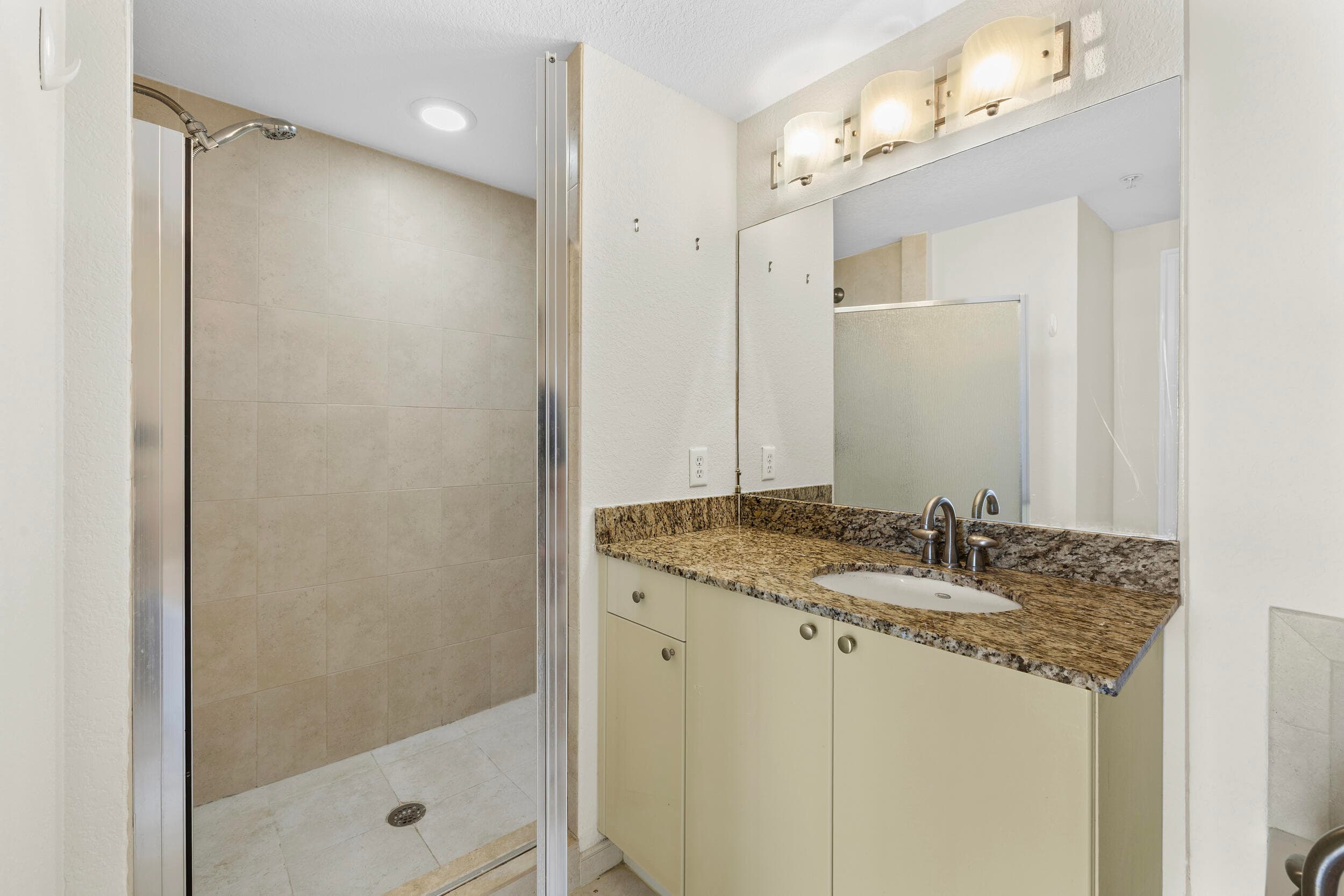1830 Radius Drive 803, Hollywood, FL 33020 — photo 12 of 32