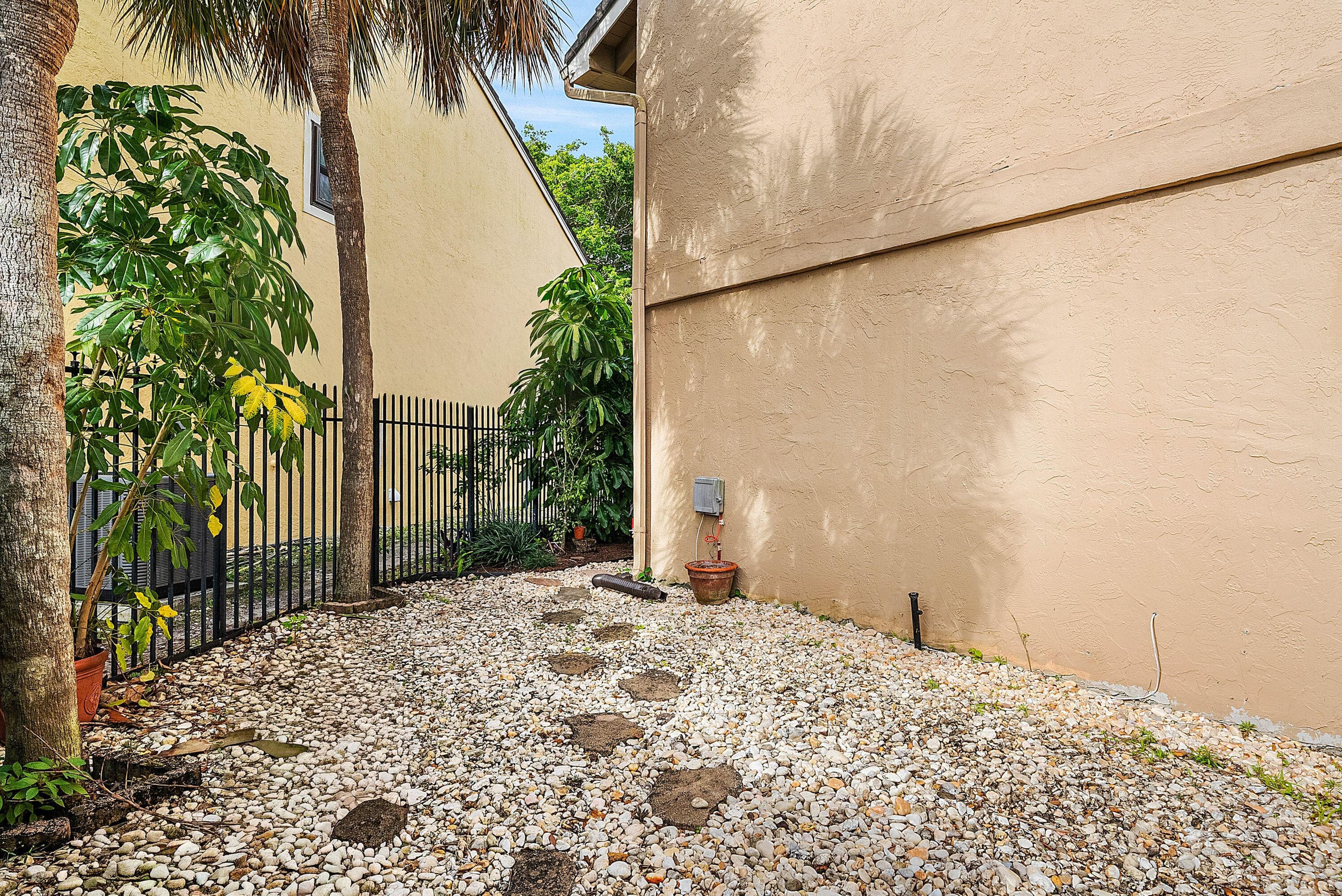 5664 Santiago Circle, Boca Raton, FL 33433 — photo 45 of 71