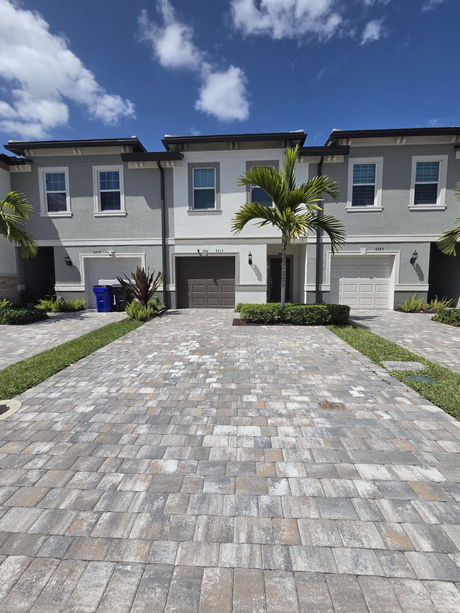 3213 Watercress Drive, Lauderdale Lakes, FL 33311 — photo 4 of 22